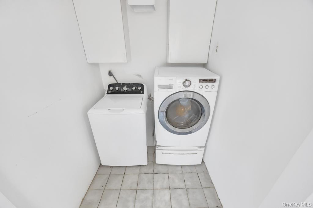 #13 photo, 34 Gloria Place, Plainview , NY 11803