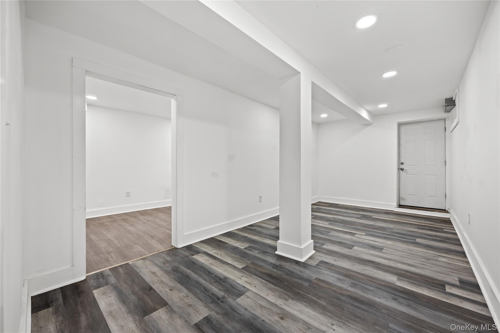 #11 photo, 2211 De Reimer Avenue, ブロンクス区 Bronx , NY 10475