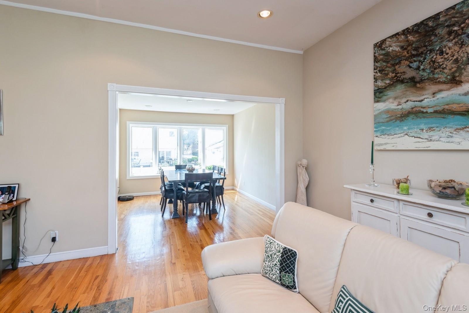 #6 photo, 511 Redwood Drive, Cedarhurst , NY 11516