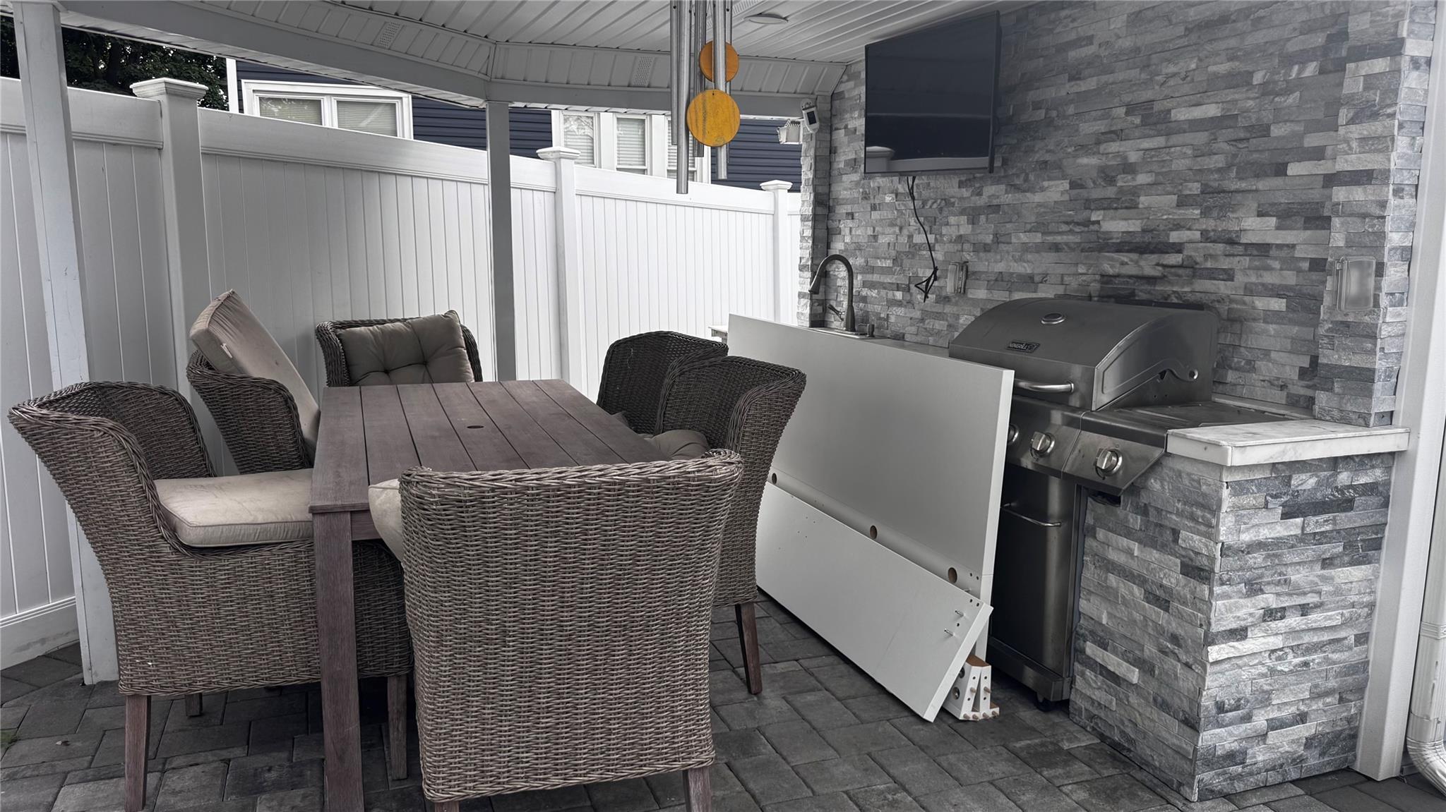 #17 photo, 220 Grand Avenue, ナッソー郡 Freeport , NY 11520