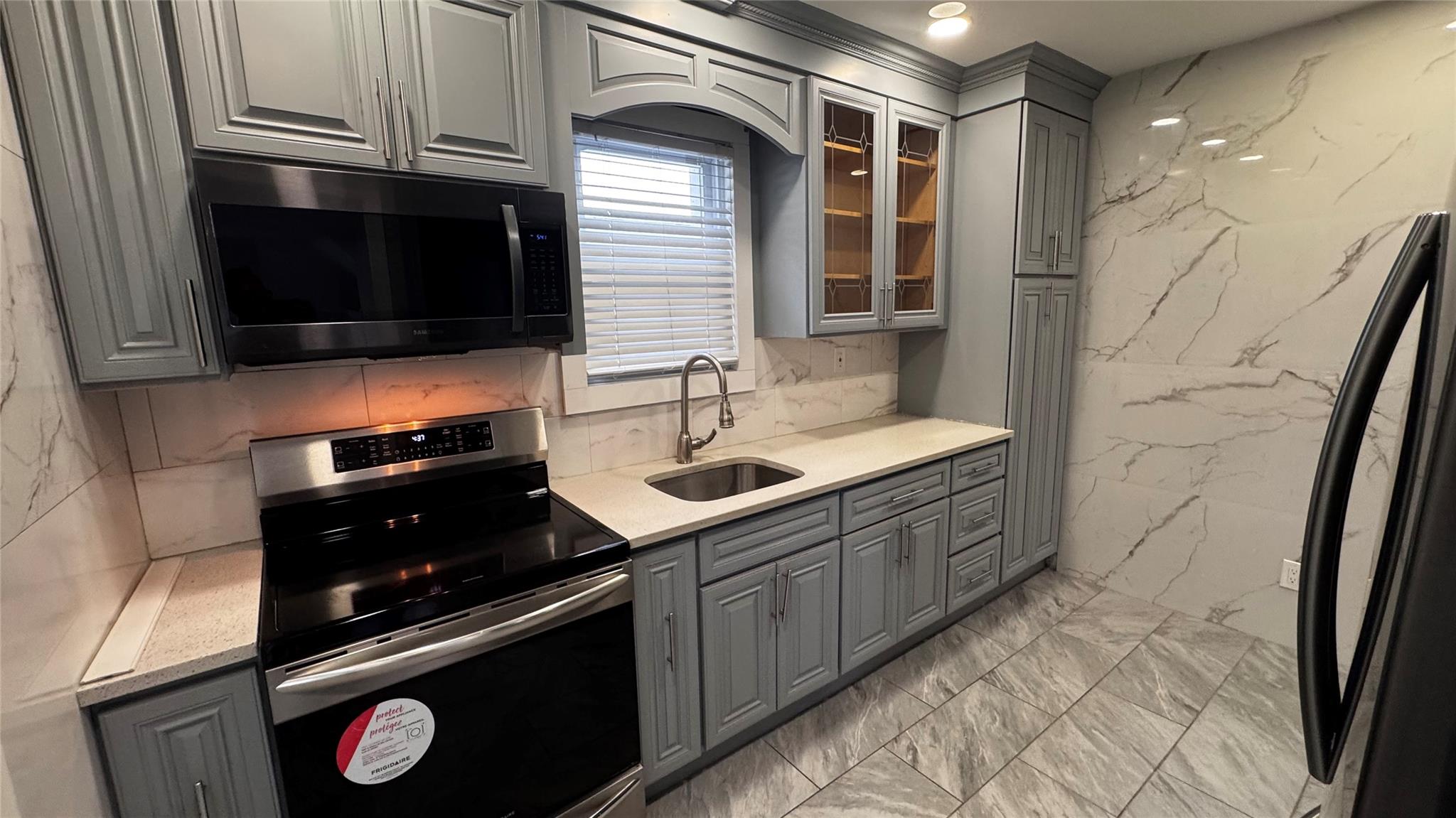 #7 photo, 220 Grand Avenue, ナッソー郡 Freeport , NY 11520