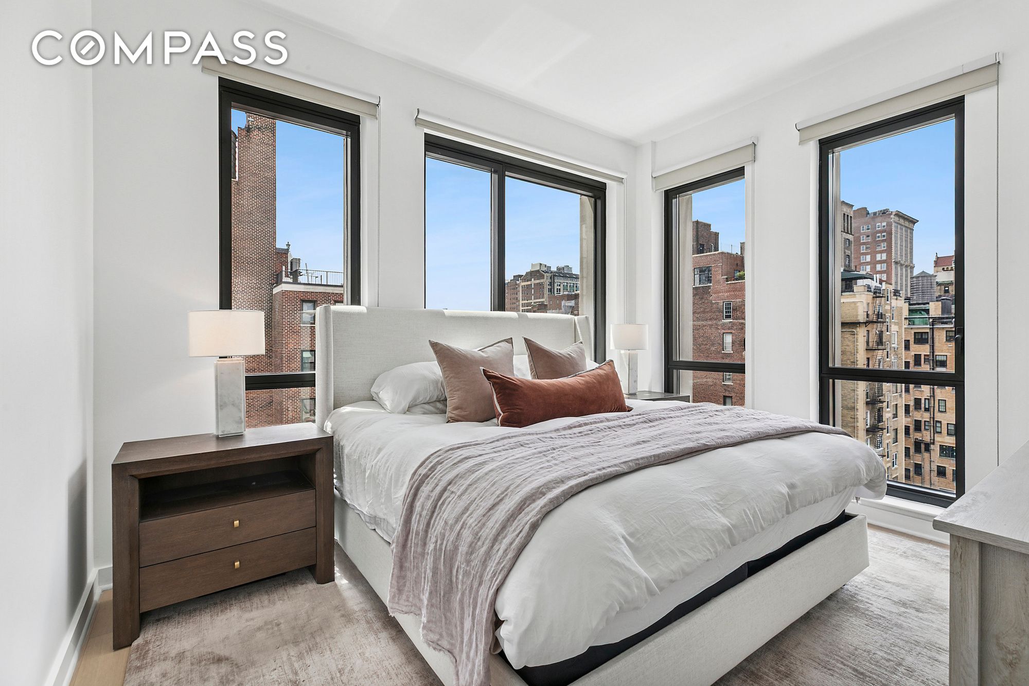 #6 photo, 160 E 22nd Street, Манхэттен ‖ Gramercy Park , NY 10010