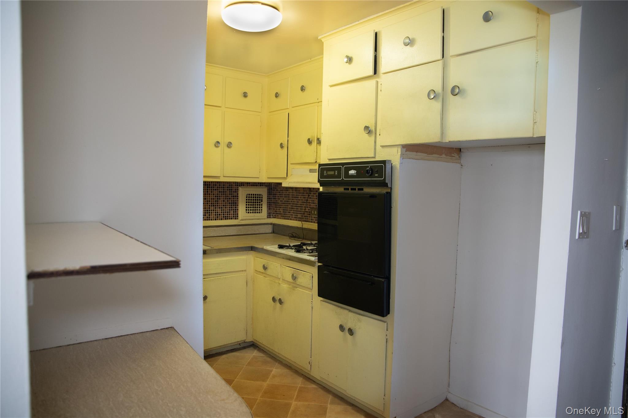 #7 photo, 1530 E 8th Street, ブルックリン区 Brooklyn , NY 11230