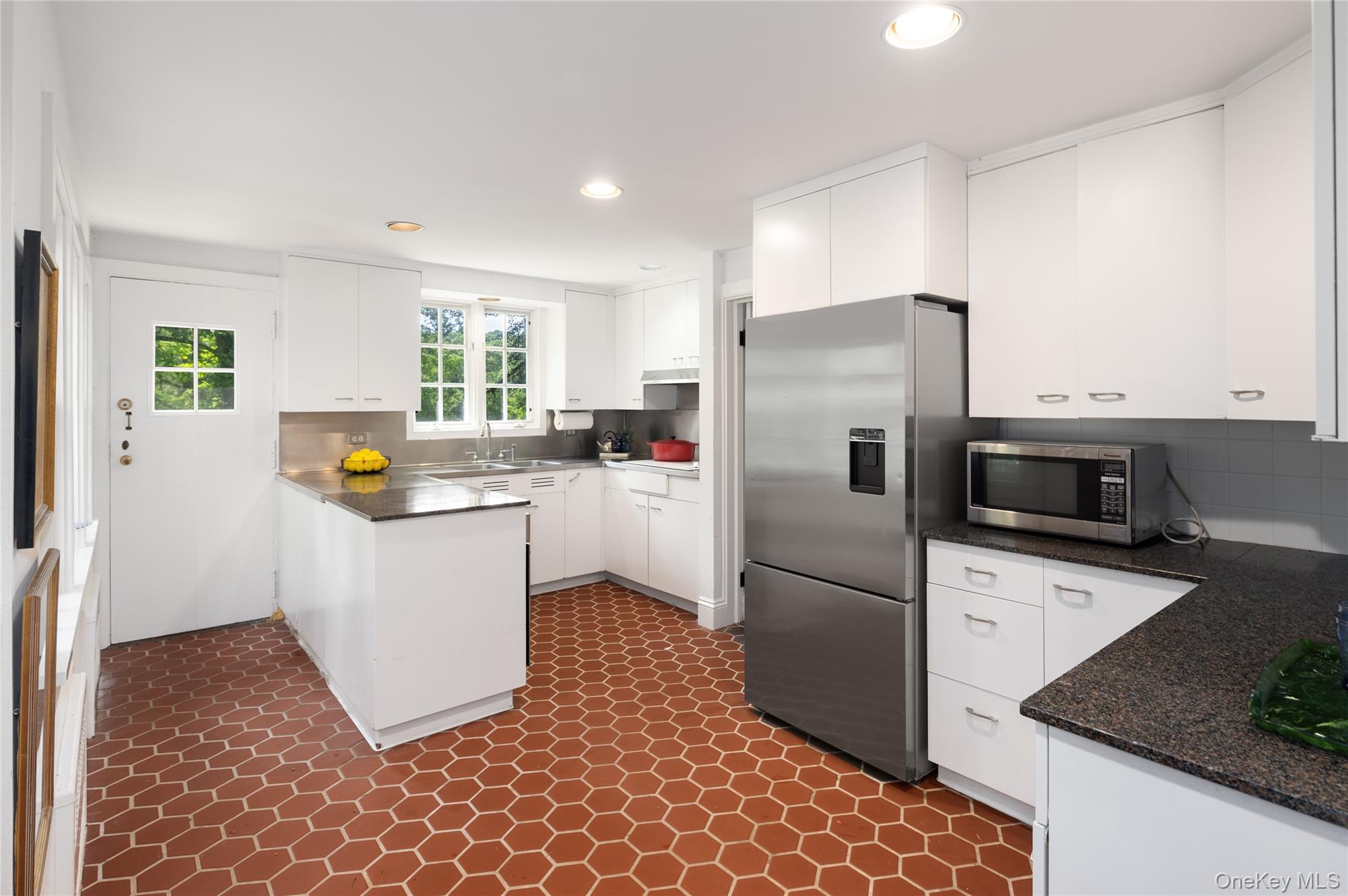 #15 photo, 69 Whippoorwill Road, Armonk , NY 10504