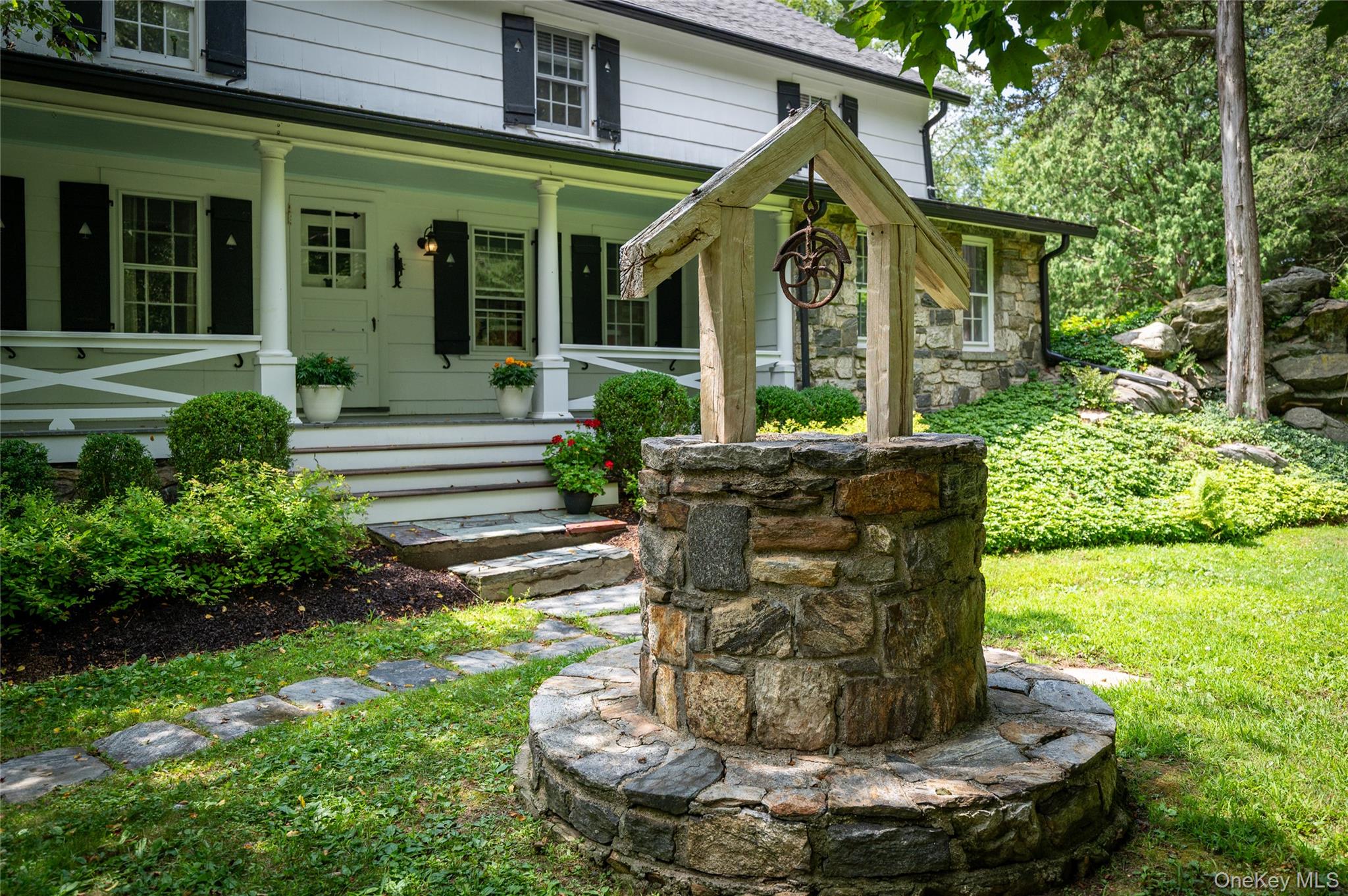 #2 photo, 69 Whippoorwill Road, Armonk , NY 10504