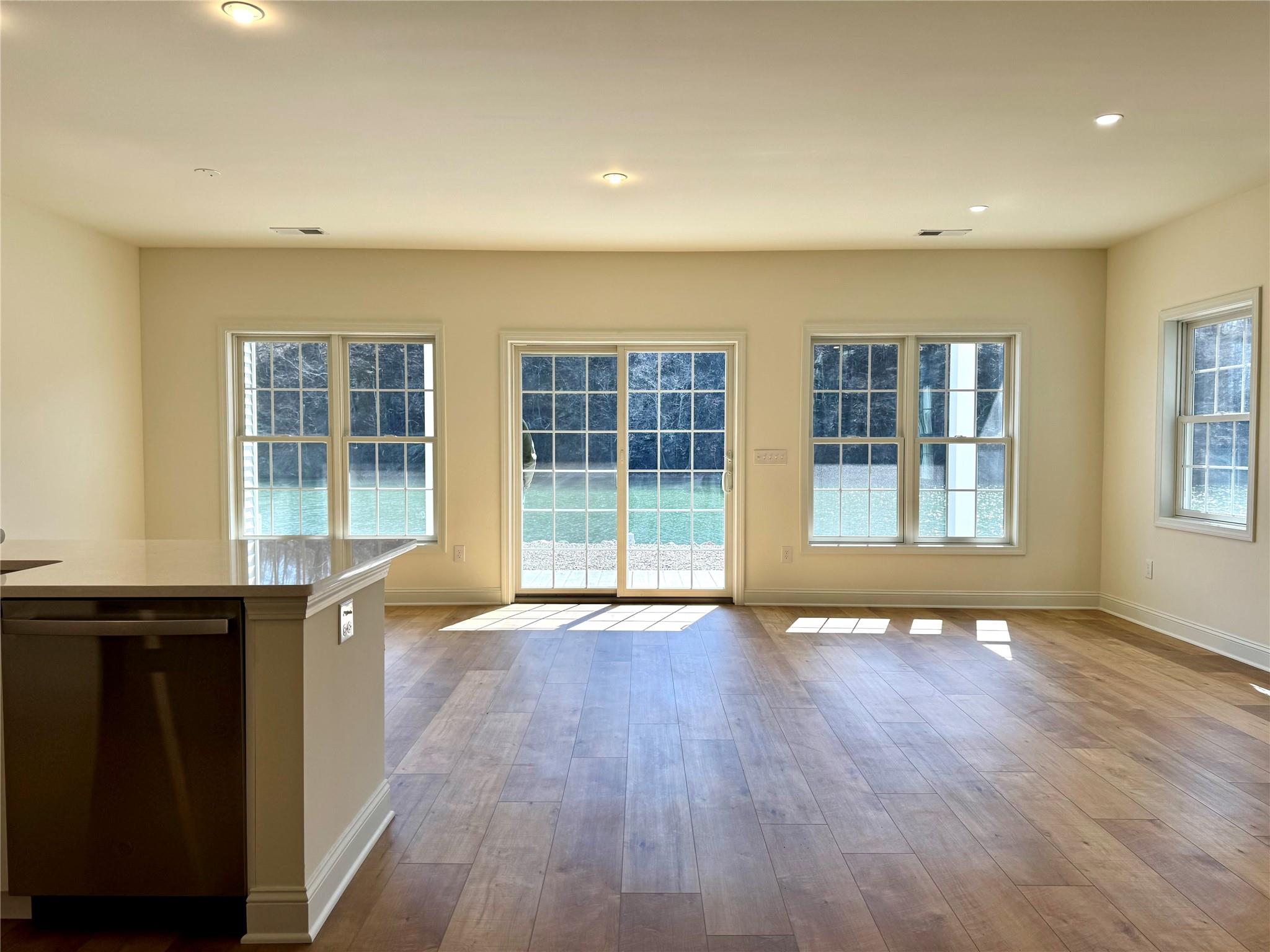 #7 photo, 32 Marina Drive, Catskill , NY 12414