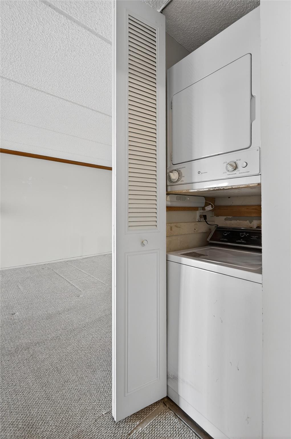 #16 photo, 175 Maple Avenue, 長島 西布雷 Westbury , NY 11590