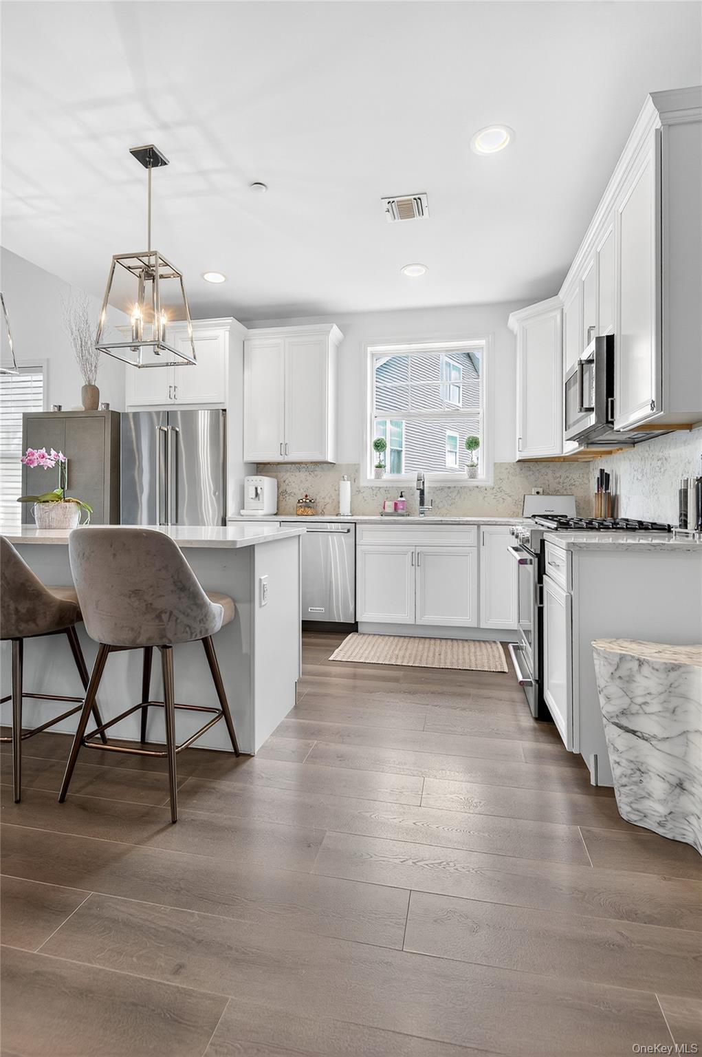 #16 photo, 2202 Townhome Way, サフォーク郡 Huntington Station , NY 11746