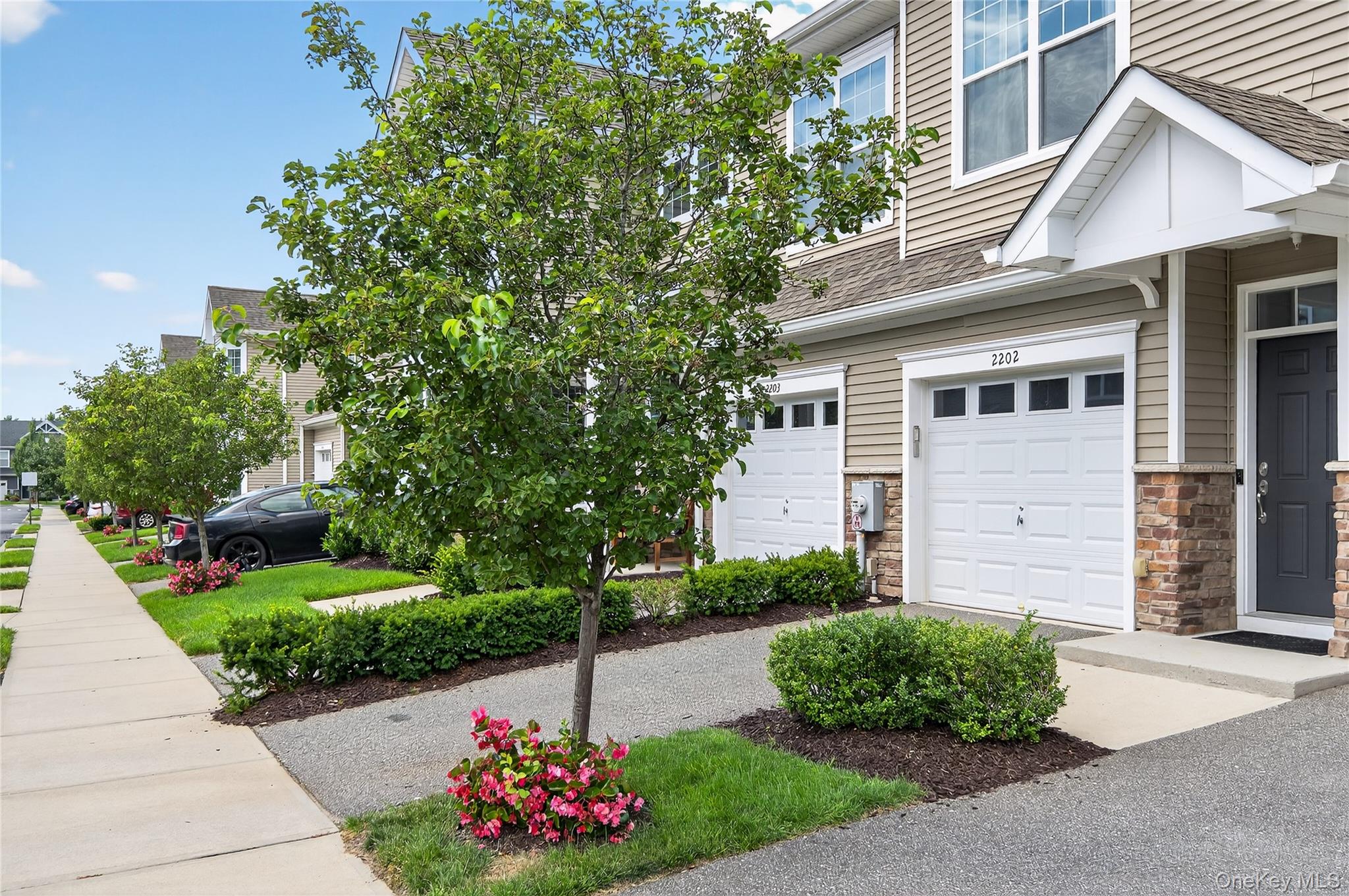 #3 photo, 2202 Townhome Way, サフォーク郡 Huntington Station , NY 11746