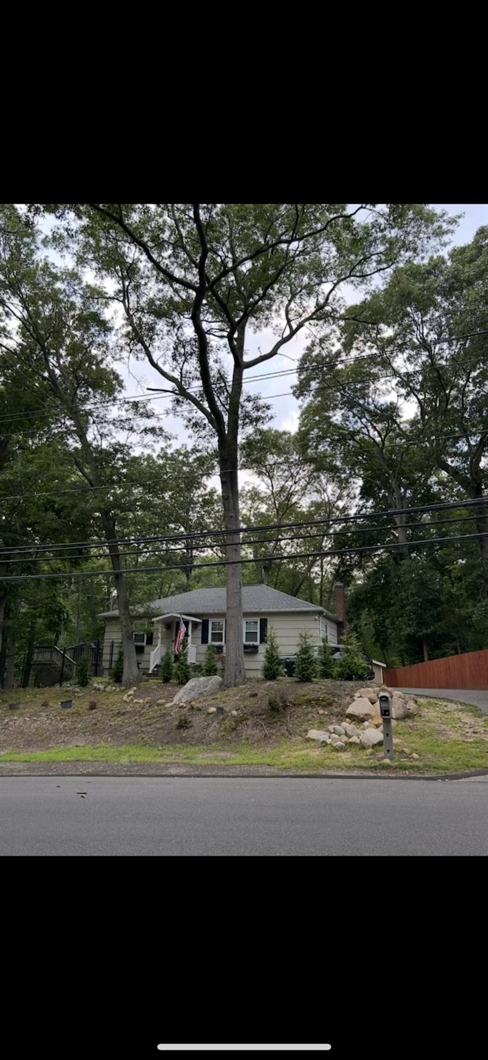 #1 photo, 2354 N Wading River Road, 東長島 Wading River , NY 11792