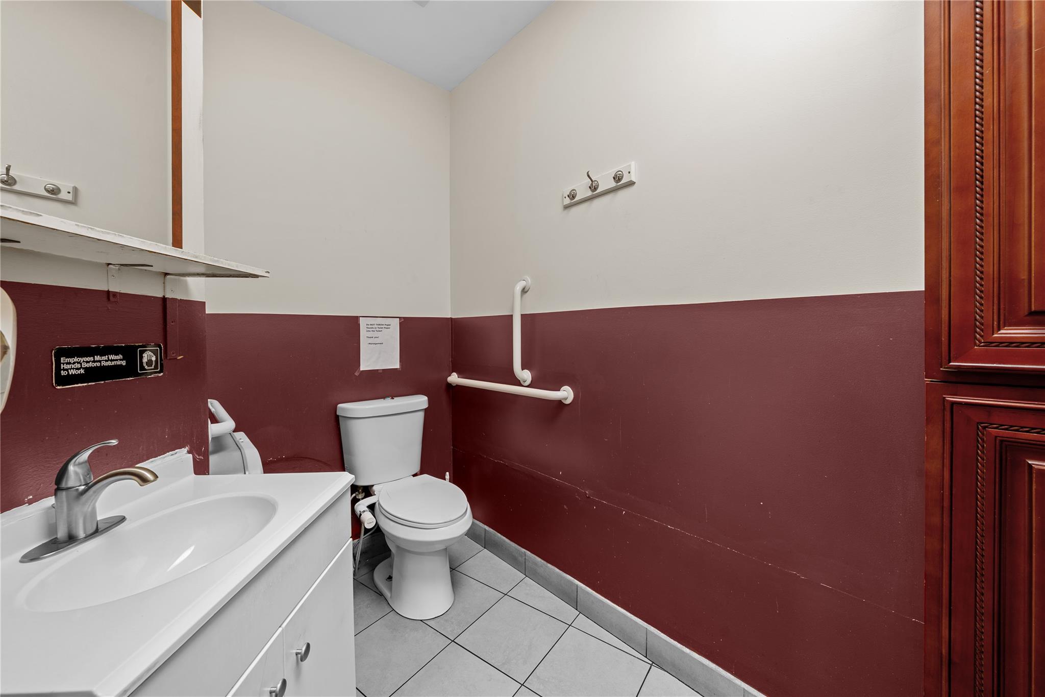 #18 photo, 1380 Old Northern Boulevard, ナッソー郡 Roslyn , NY 11576