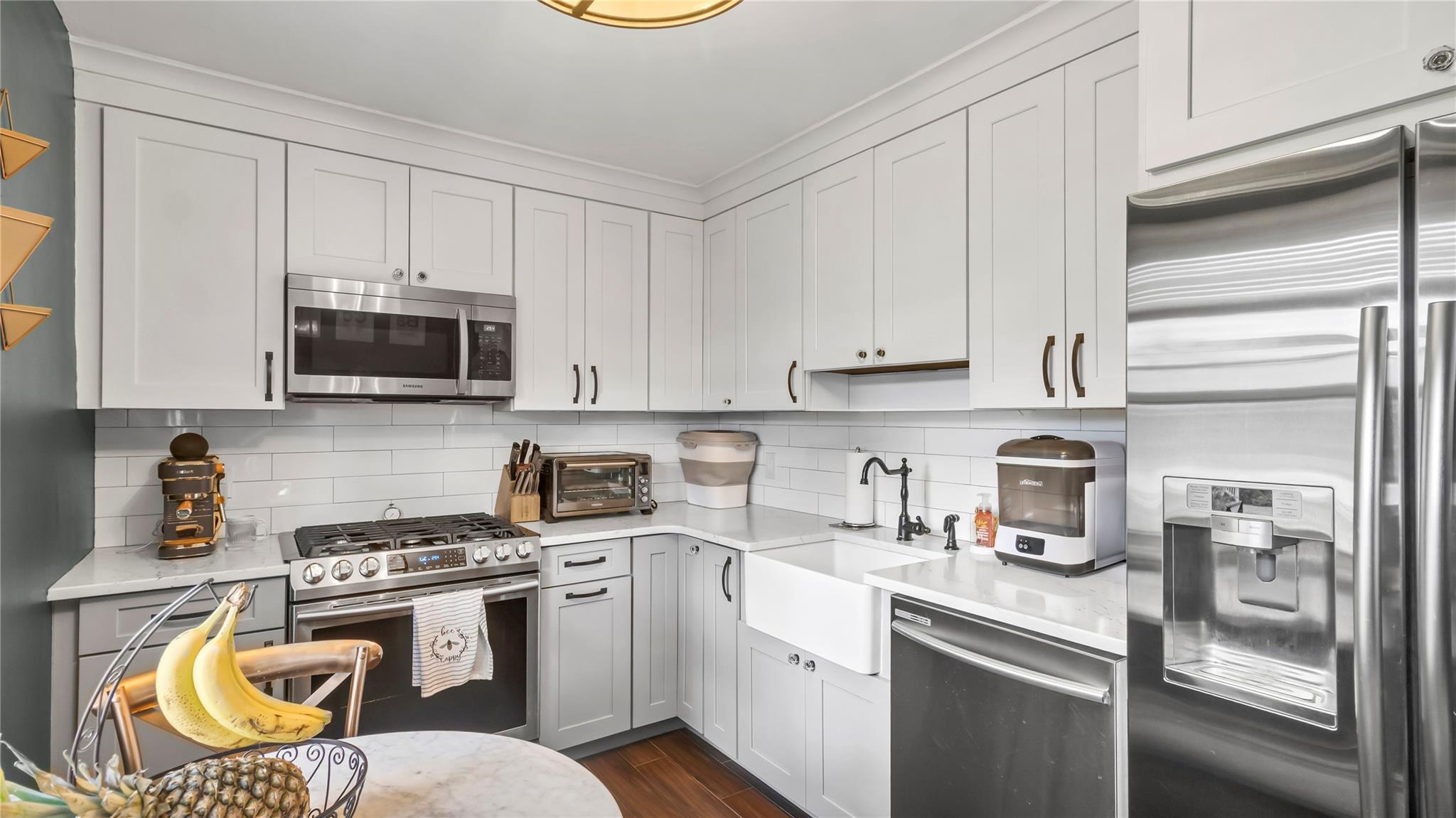 #1 photo, 21 Fair Harbor Drive, サフォーク郡 Patchogue , NY 11772