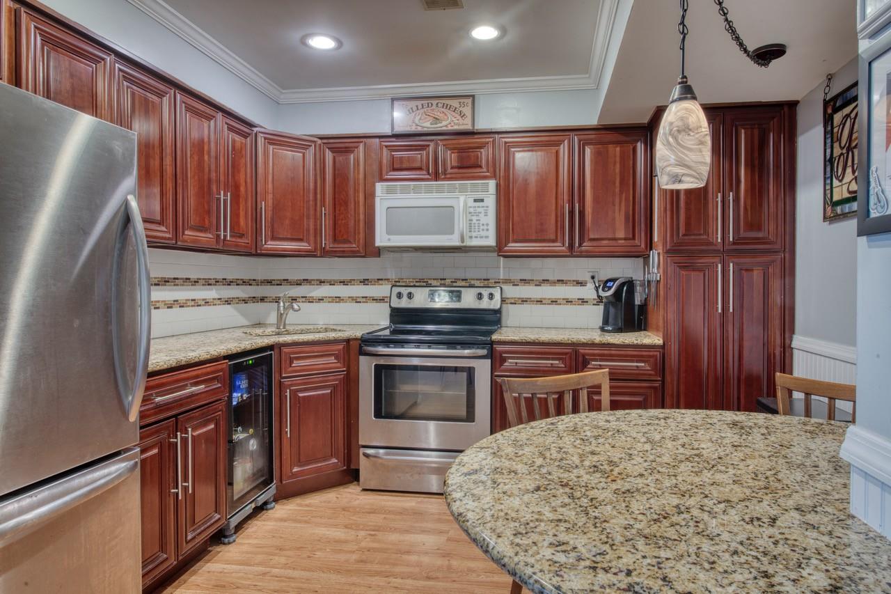 #4 photo, 61 W Tiana Road, サフォーク郡 Hampton Bays , NY 11946