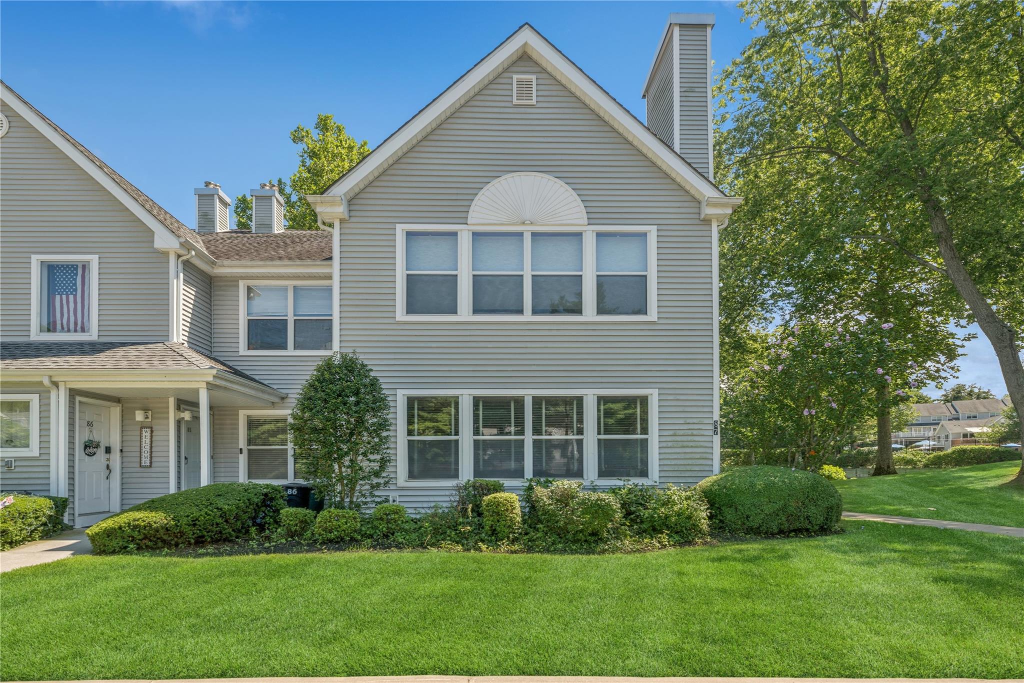 #1 photo, 87 Leeward Court, سوفولك Port Jefferson , NY 11777