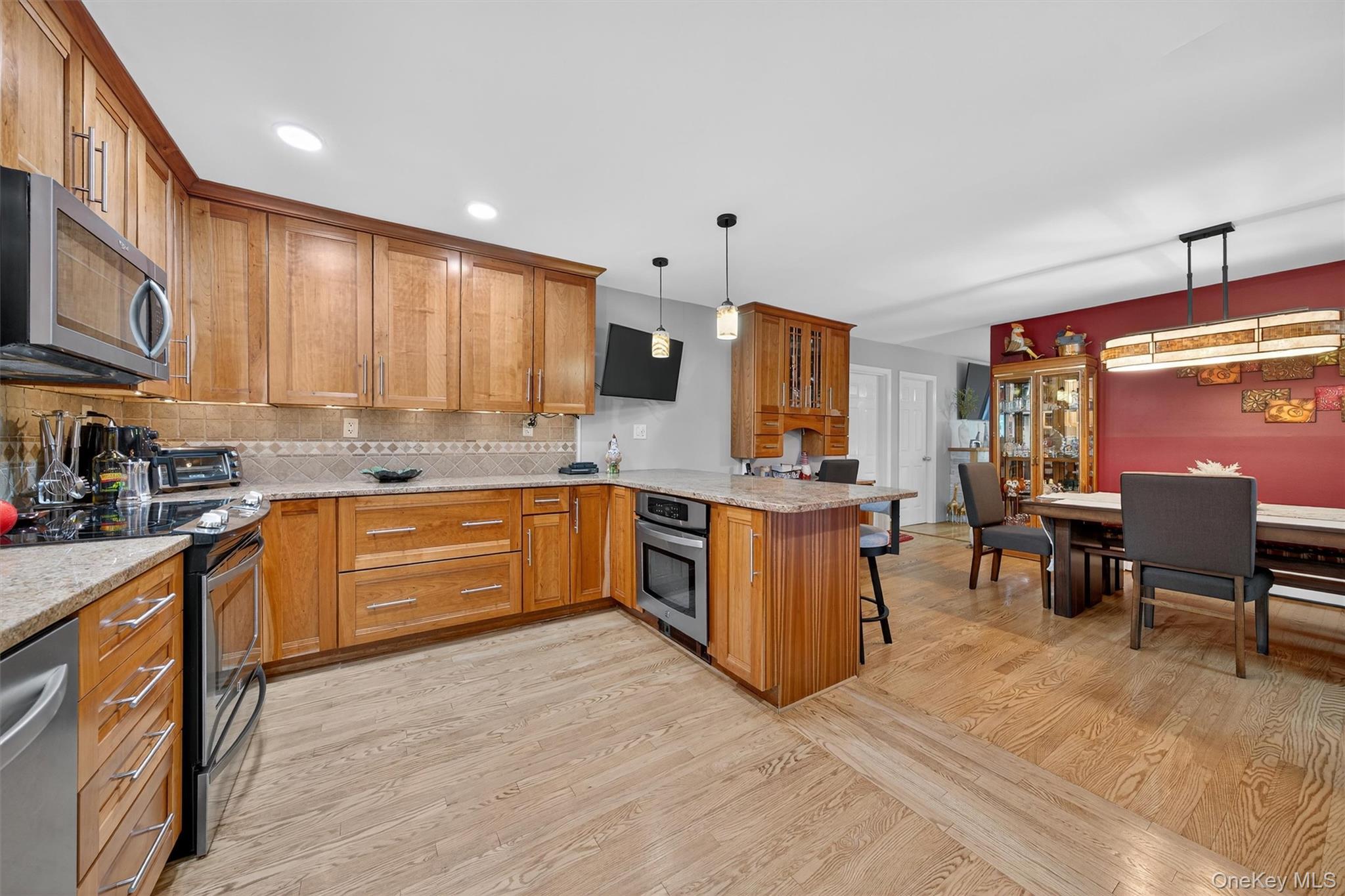 #16 photo, 41 Hickory Hill Road, Newburgh , NY 12550