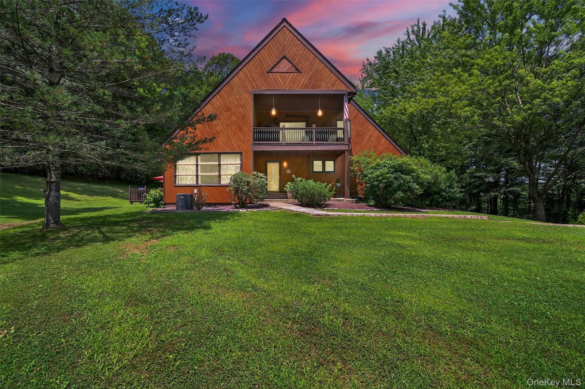 #4 photo, 41 Hickory Hill Road, Newburgh , NY 12550