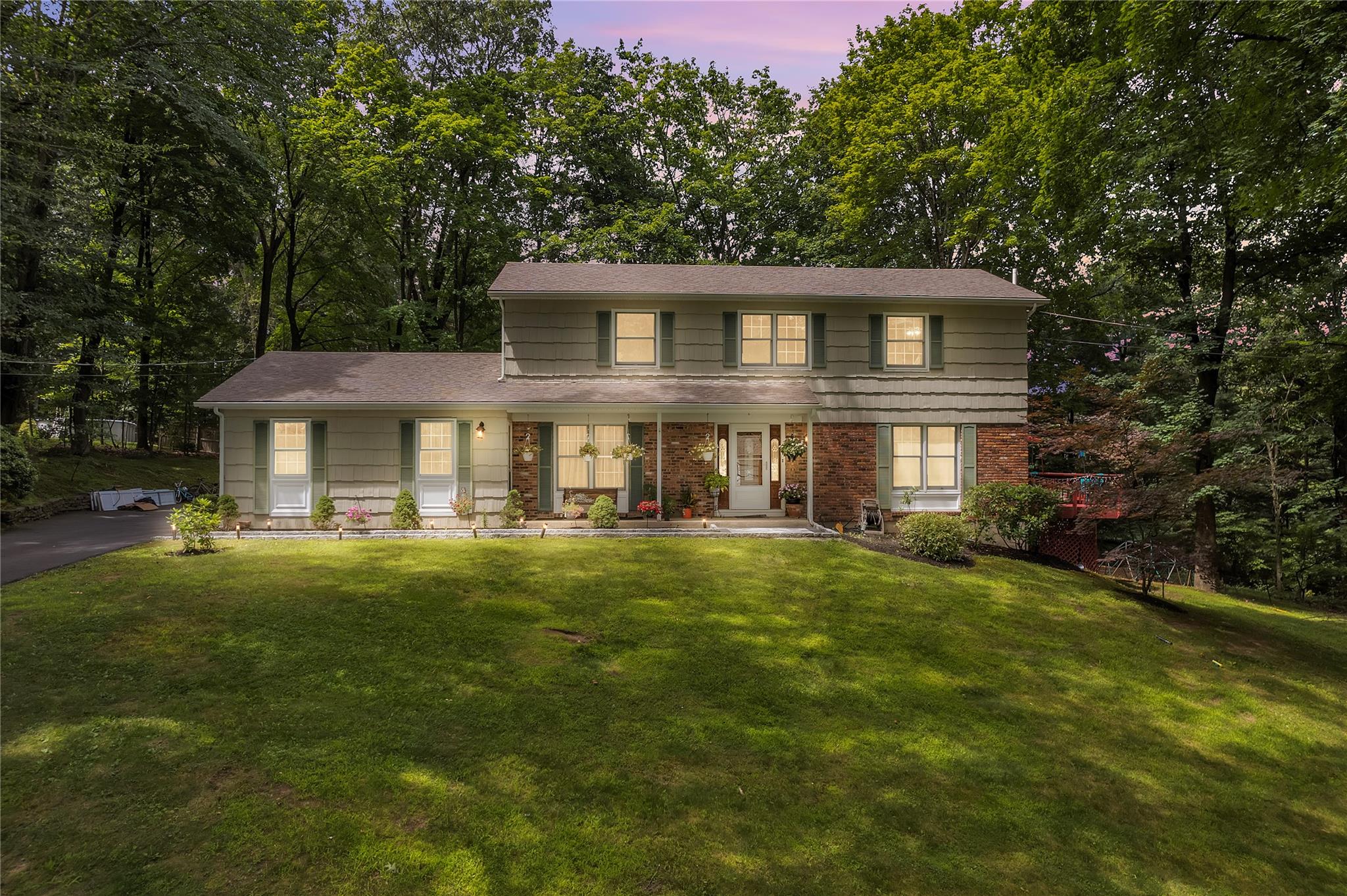 #1 photo, 2385 Bunney Lane, Yorktown Heights , NY 10598