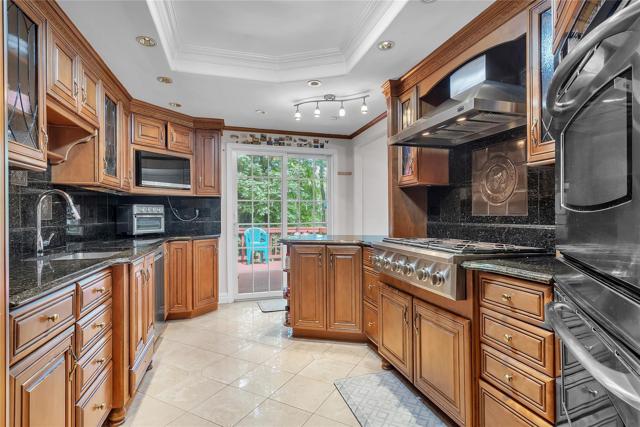 #11 photo, 2385 Bunney Lane, Yorktown Heights , NY 10598