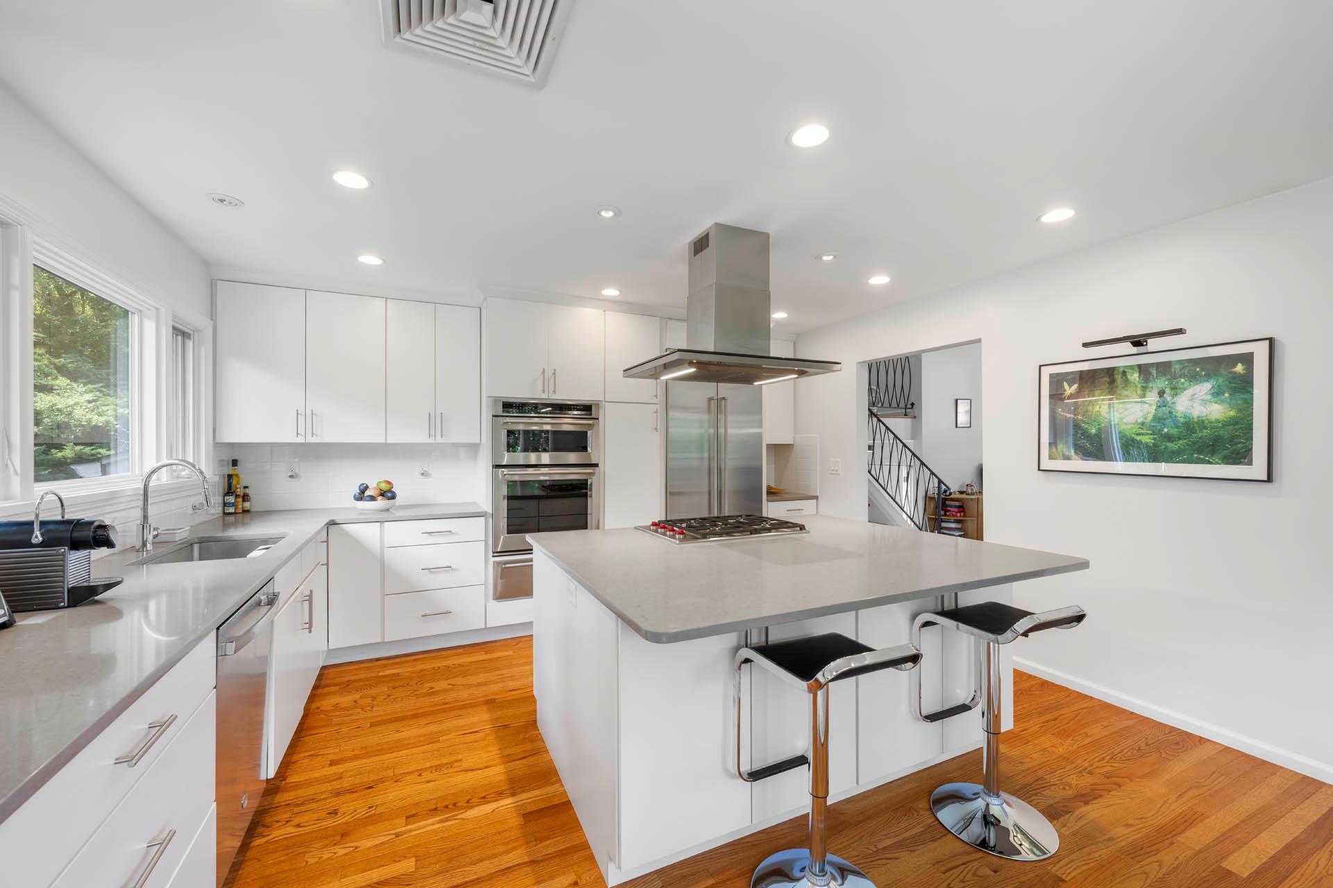 #5 photo, 3 Ivanhoe Place, Briarcliff Manor , NY 10510