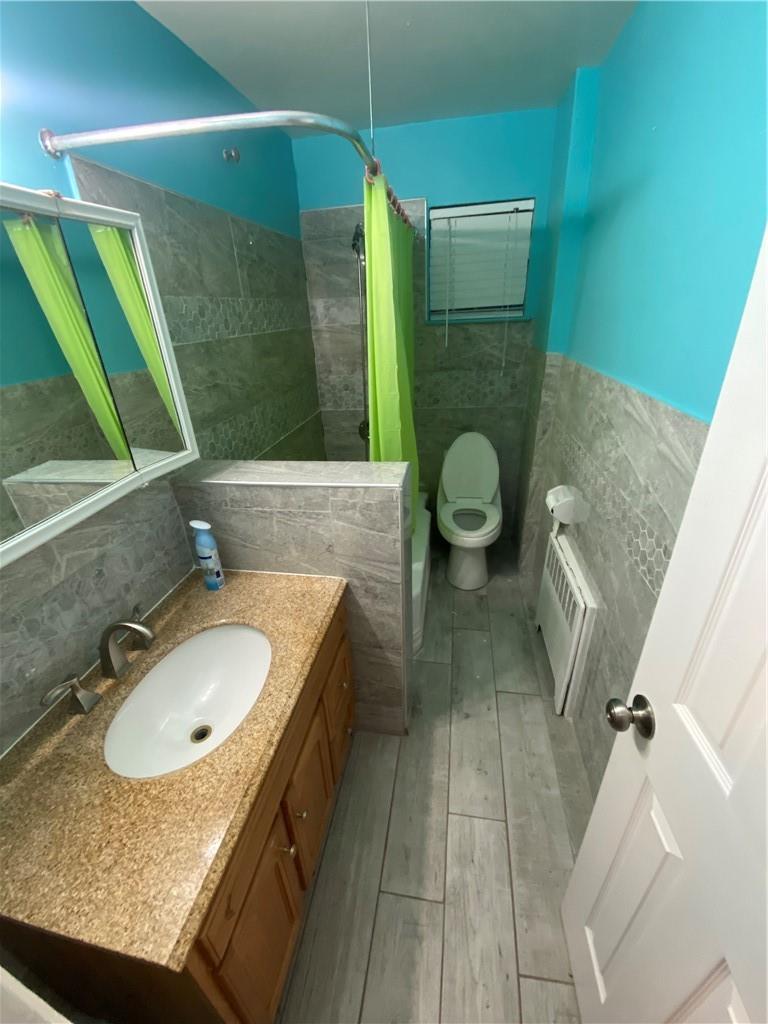 #2 photo, 14 Sunnyside Drive, Yonkers , NY 10705