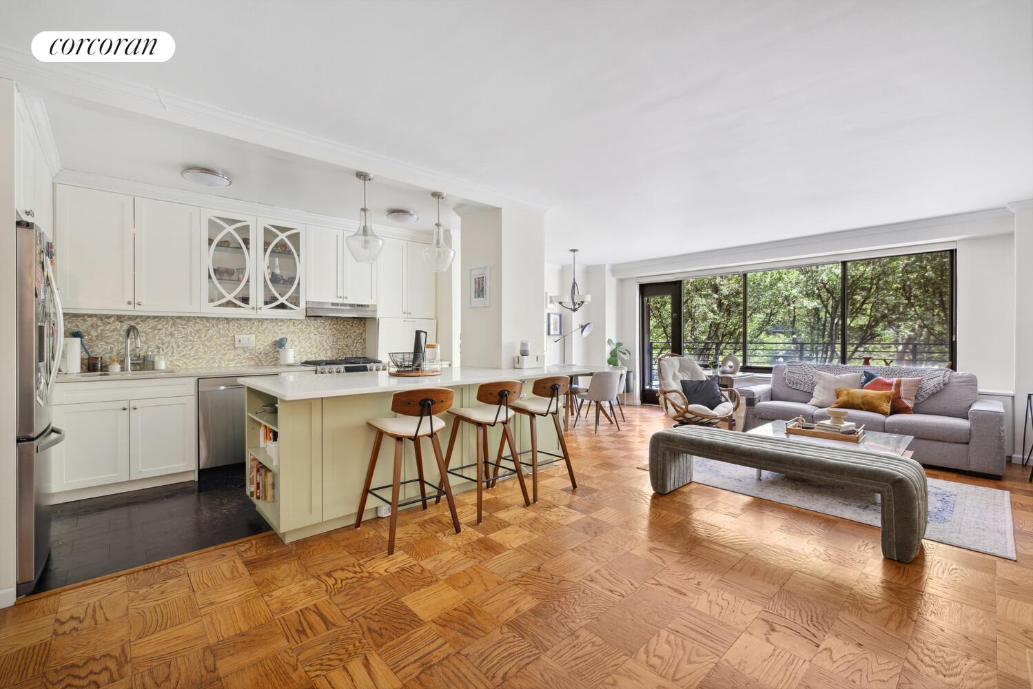 #1 photo, 382 CENTRAL Park W, マンハッタン Upper West Side , NY 10025