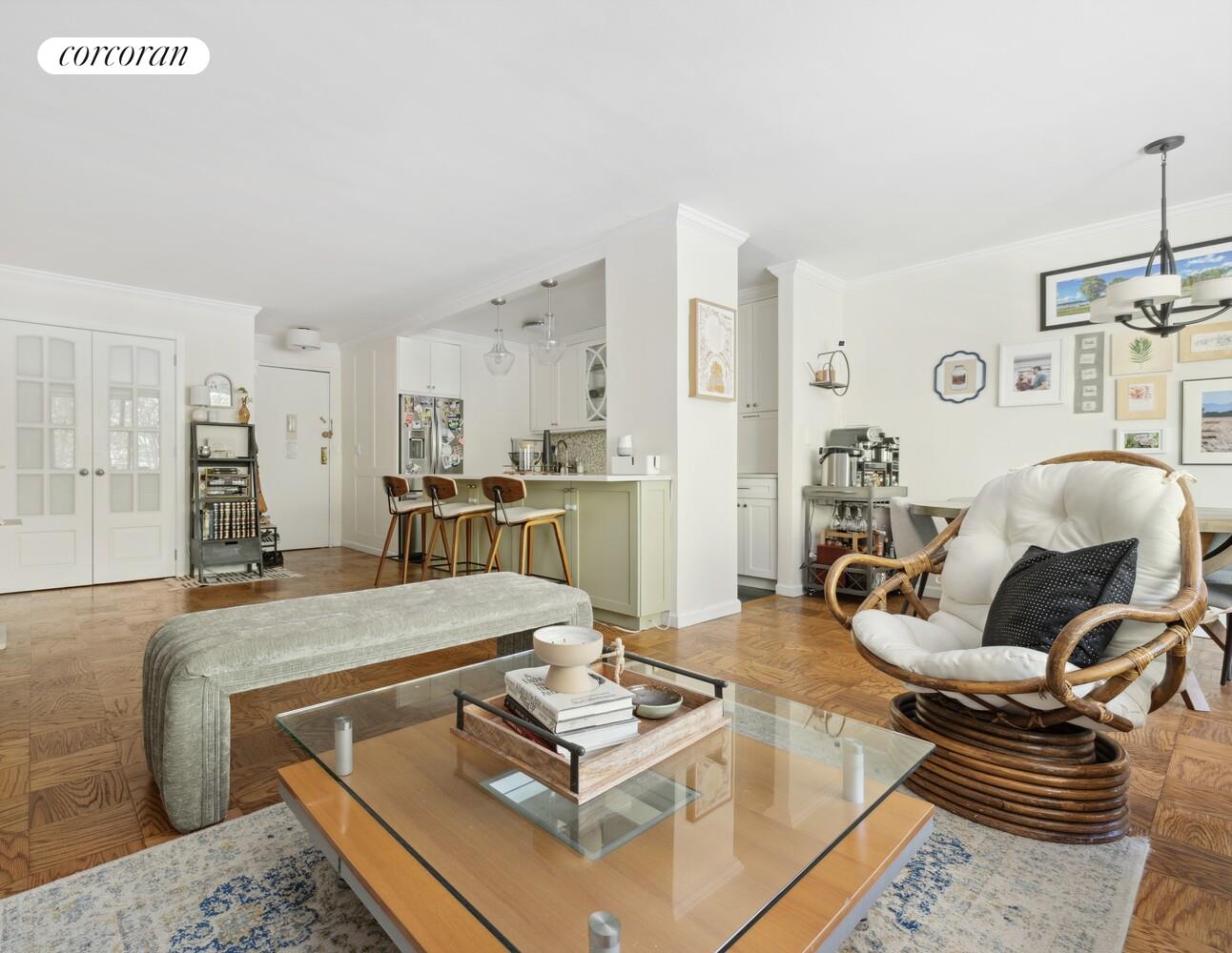 #3 photo, 382 CENTRAL Park W, マンハッタン Upper West Side , NY 10025