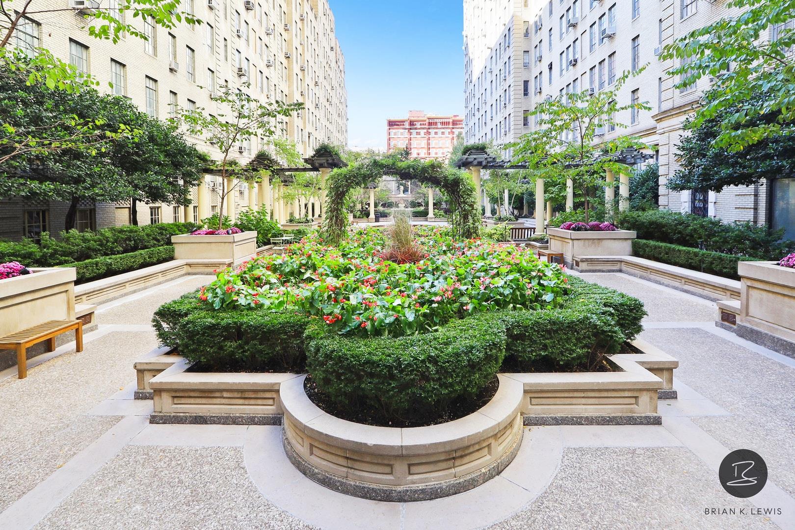 #14 photo, 350 W 57TH Street, マンハッタン Hells Kitchen , NY 10019