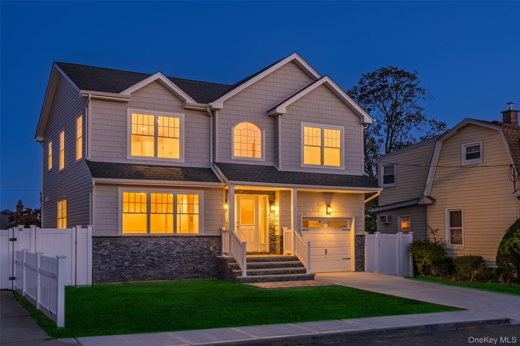 #1 photo, 335 Evans Avenue, ナッソー郡 Elmont , NY 11003