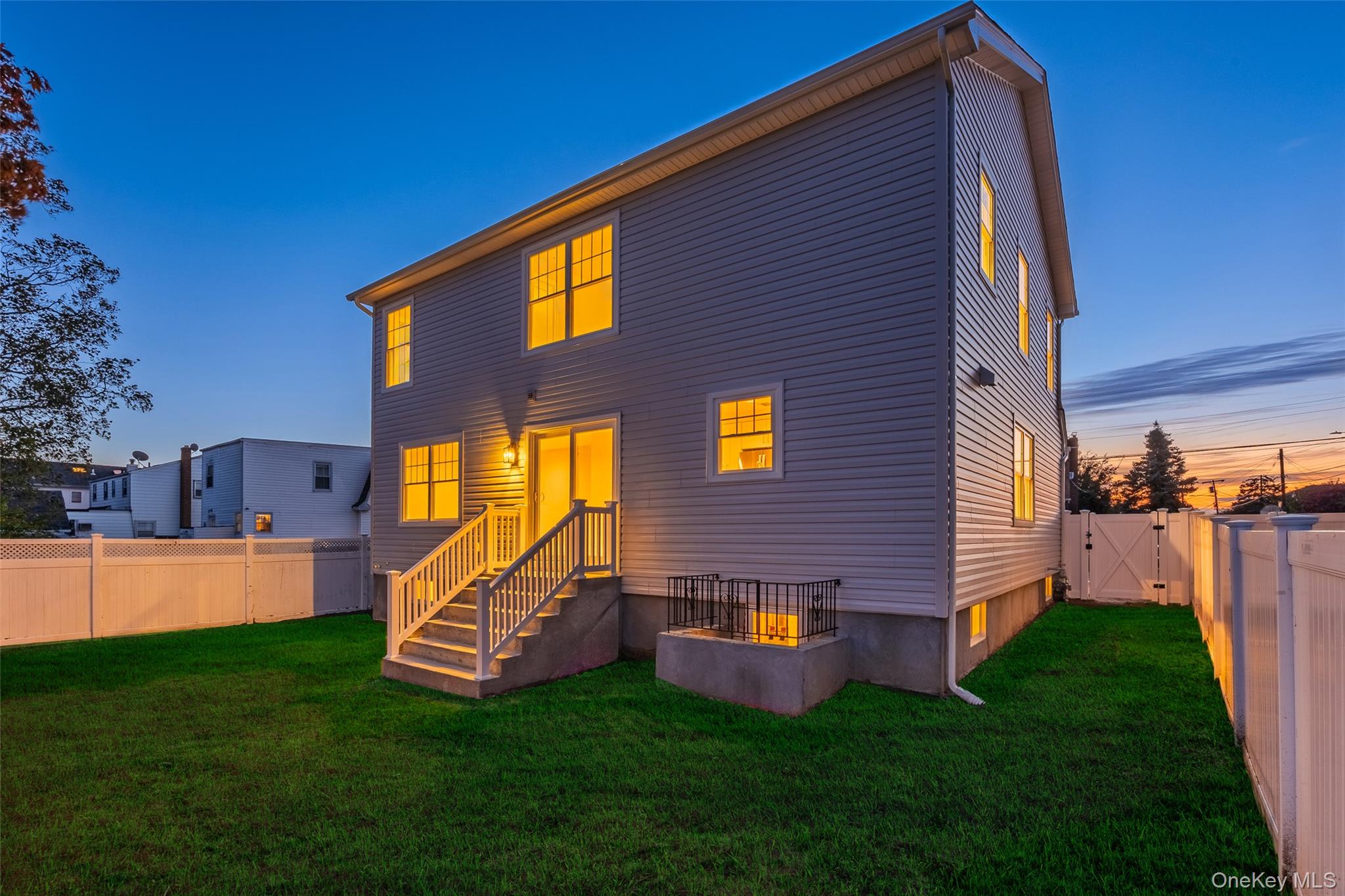 #5 photo, 335 Evans Avenue, ナッソー郡 Elmont , NY 11003