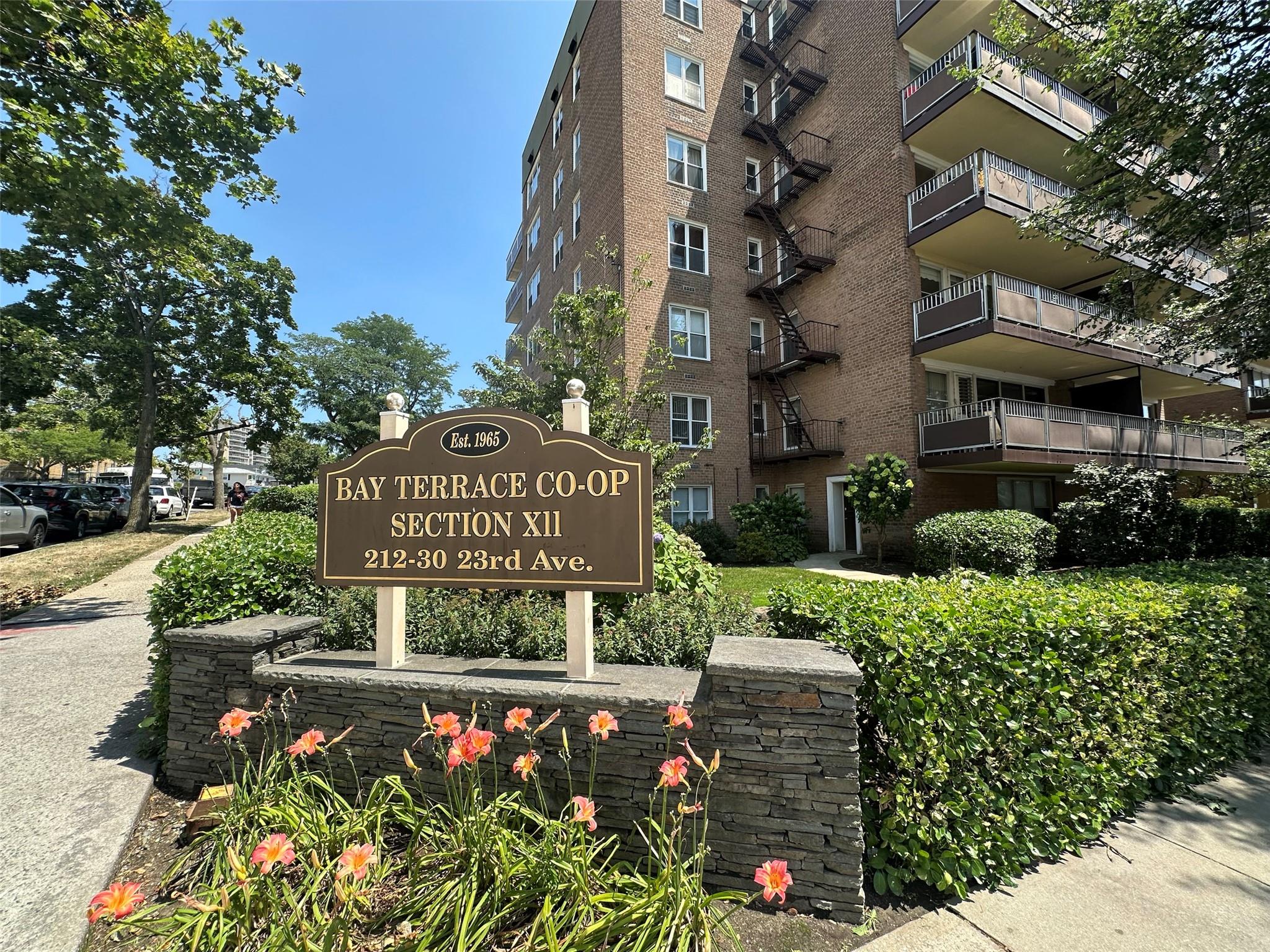 #2 photo, 21230 23rd Avenue, クイーンズ区 Bayside , NY 11360