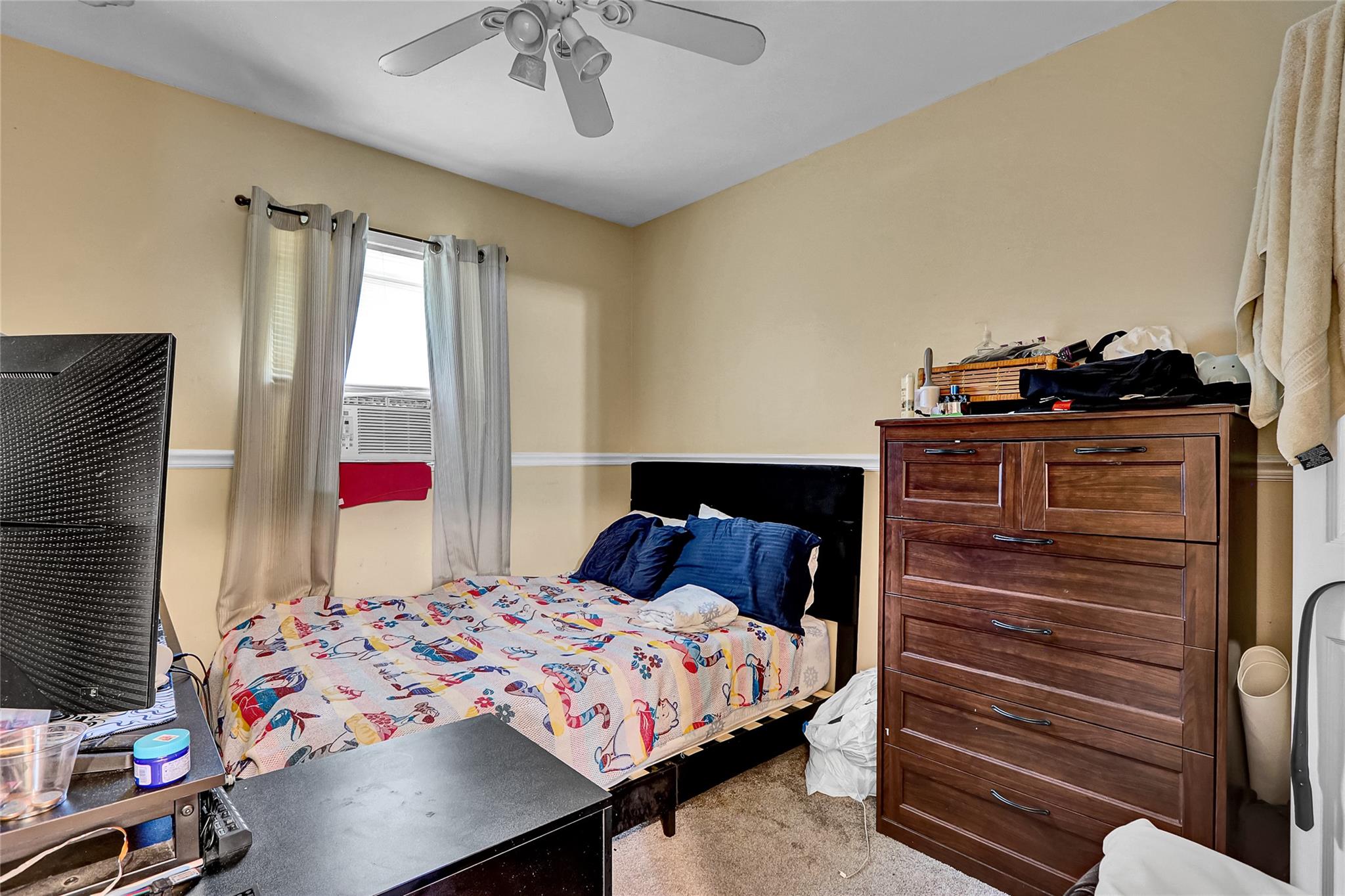 #14 photo, 181 Maple Avenue, ناسو East Meadow , NY 11554