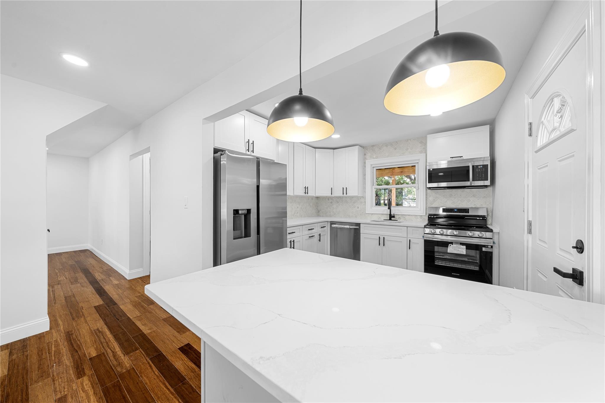 #12 photo, 92 Washington Avenue, Deer Park , NY 11729