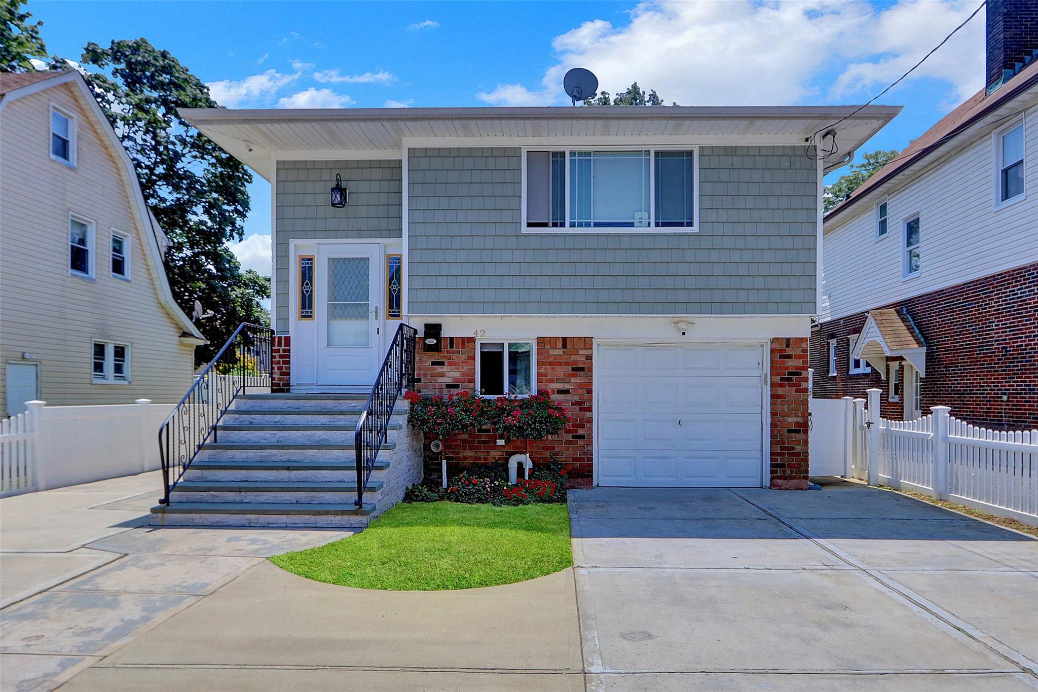 #2 photo, 42 Peters Avenue, ナッソー郡 Hempstead , NY 11550