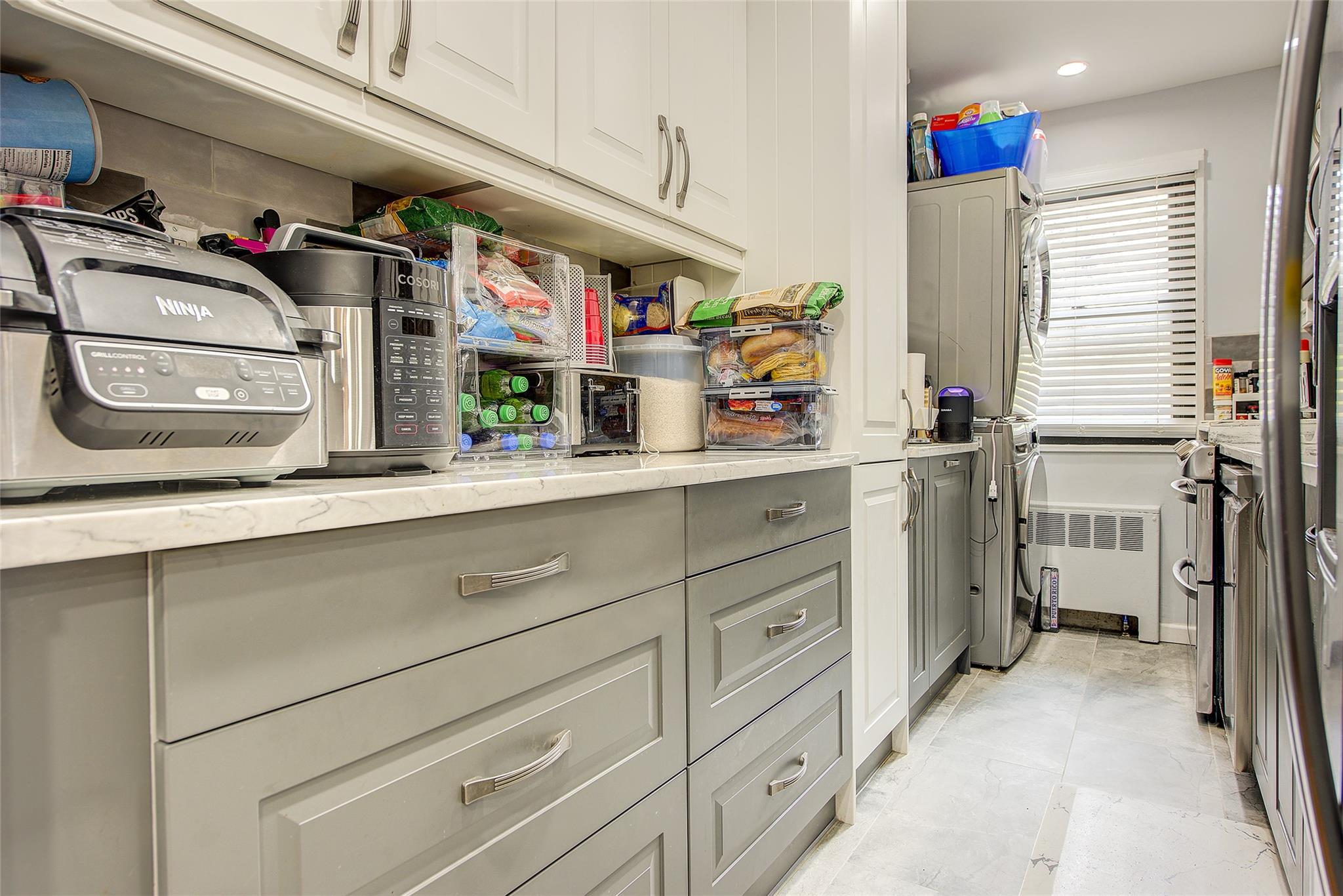 #12 photo, 57-55 244 Street, 皇后區 道格拉斯頓 Douglaston , NY 11362