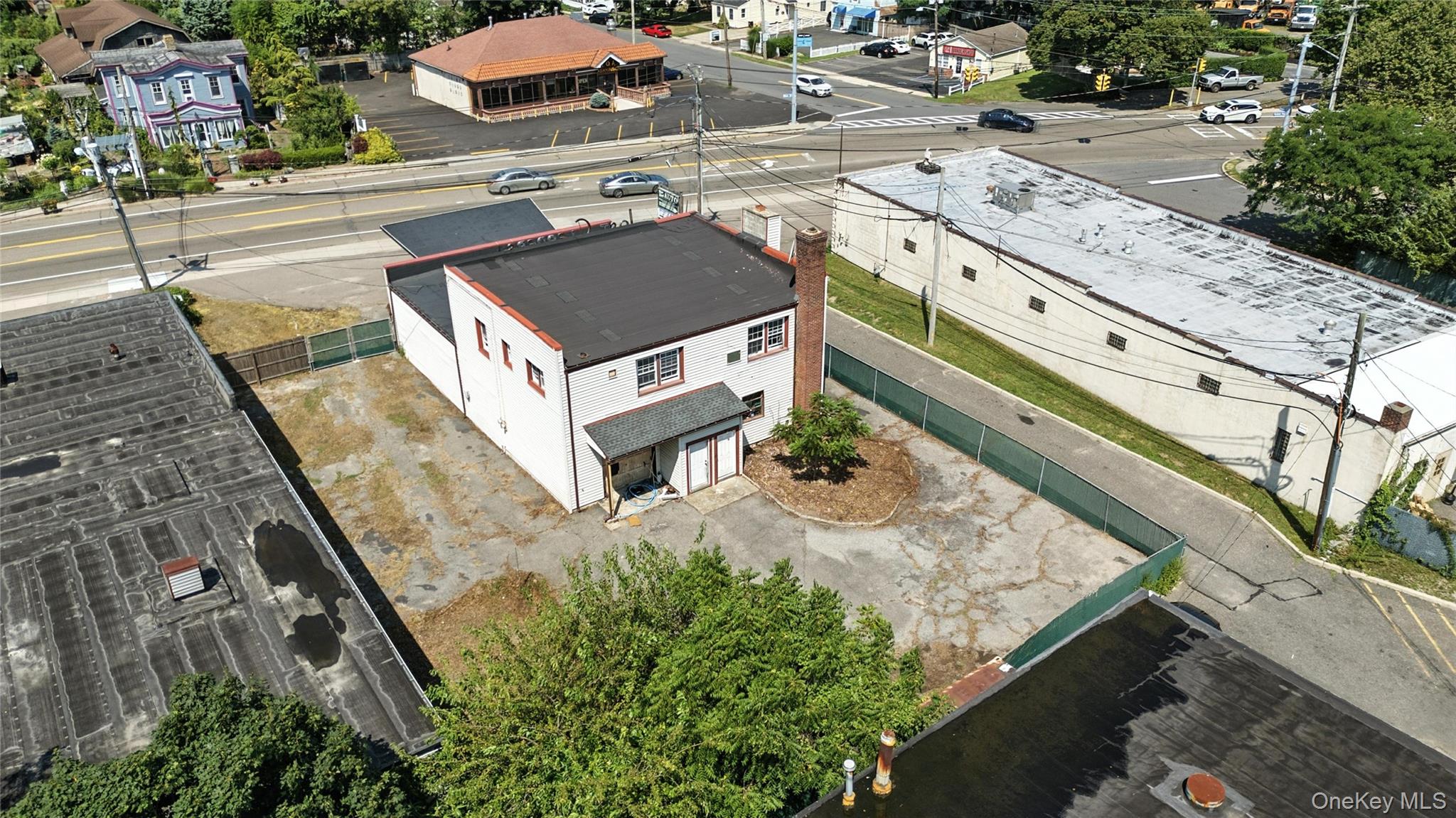 #7 photo, 230 N Main Street, サフォーク郡 Sayville , NY 11782