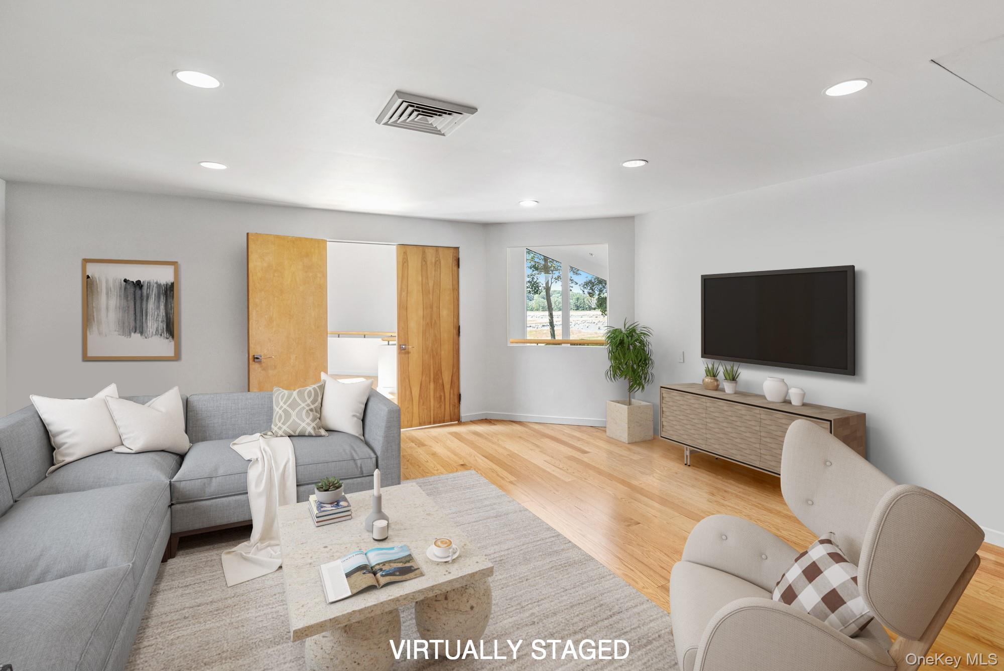 #18 photo, 8 Mill Pond Lane, ナッソー郡 Lattingtown , NY 11560