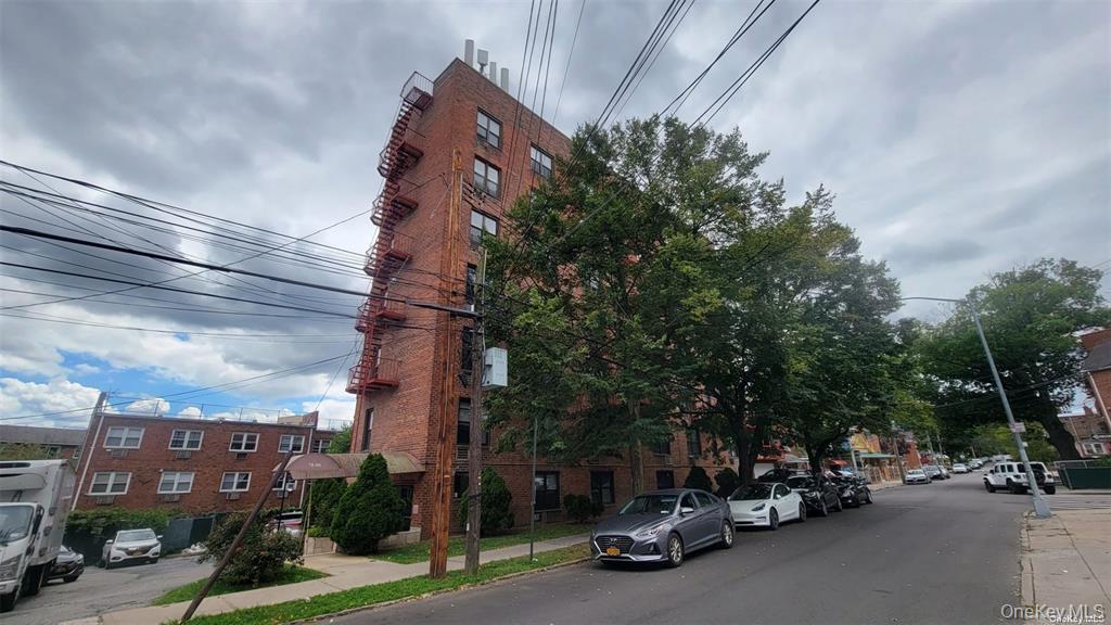 #1 photo, 78-06 46th Avenue, クイーンズ区 Elmhurst , NY 11373