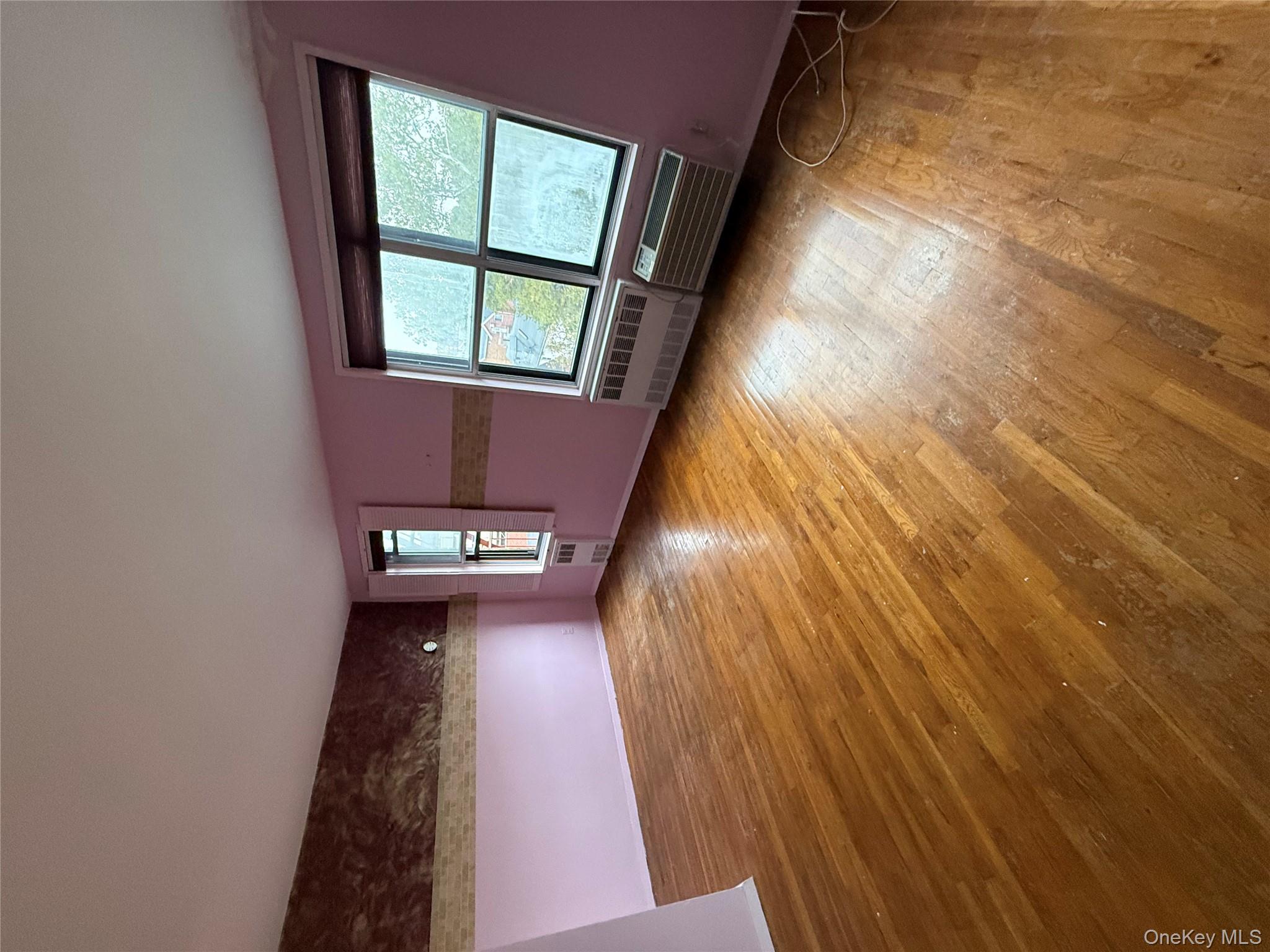 #6 photo, 78-06 46th Avenue, クイーンズ区 Elmhurst , NY 11373