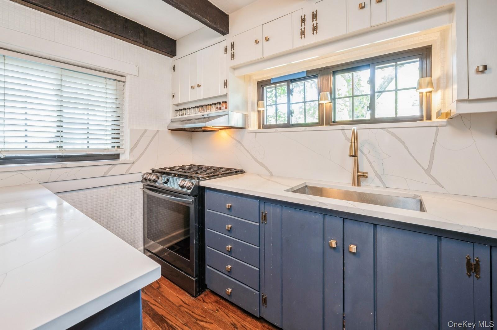 #7 photo, 17 Valley Road, Larchmont , NY 10538