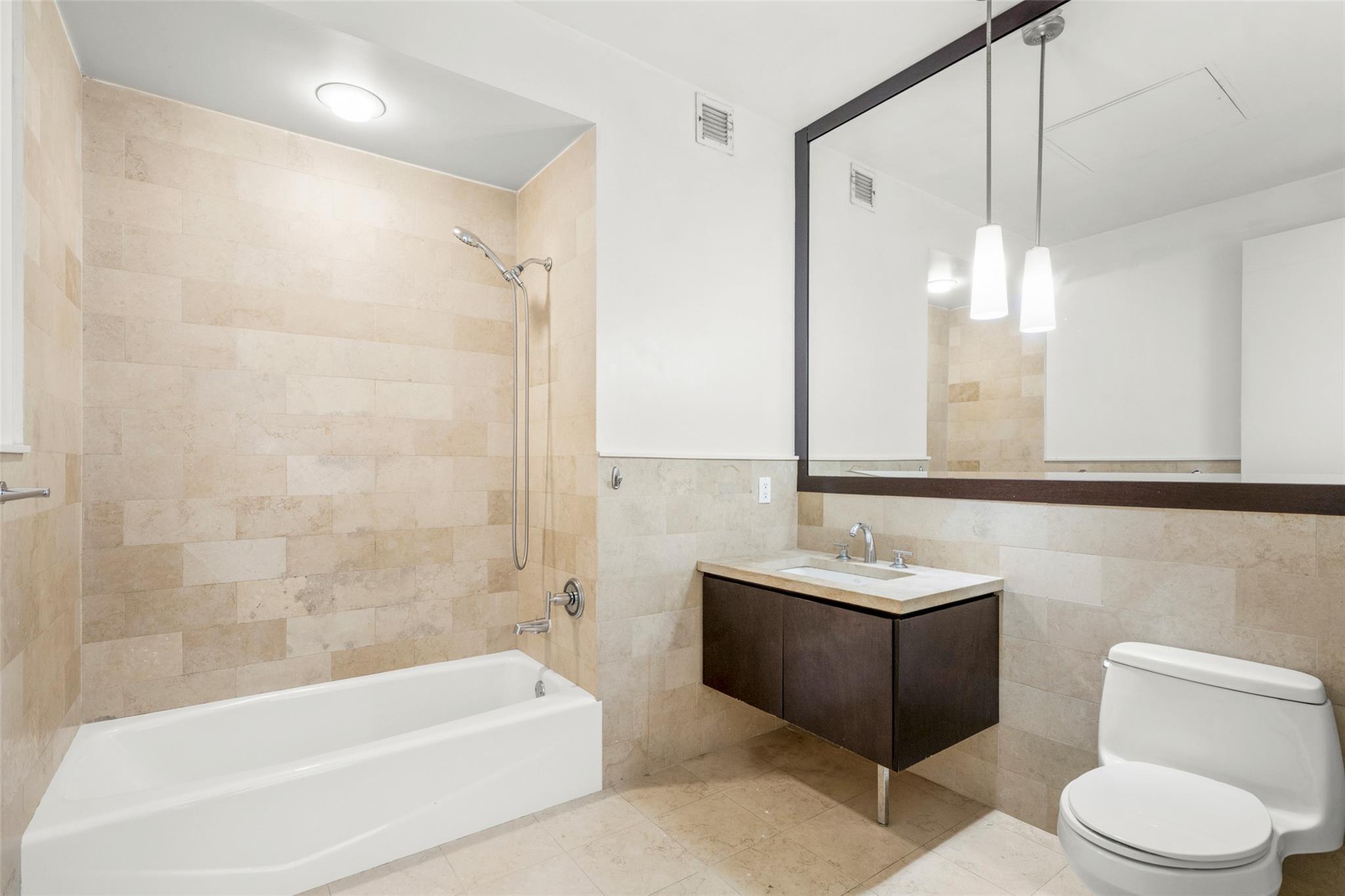 #11 photo, 25 Leroy Place, New Rochelle , NY 10805