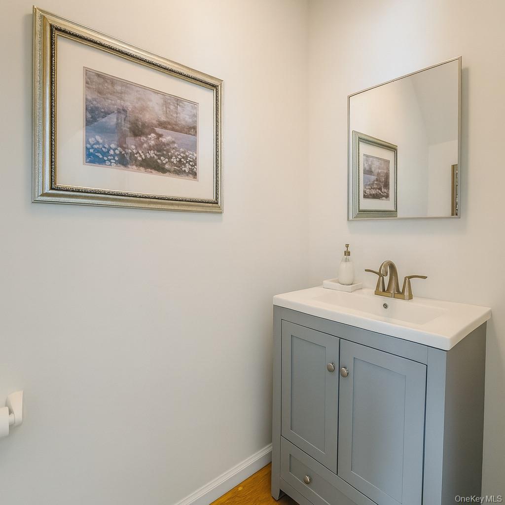 #7 photo, 21 The Rise, Warwick , NY 10990