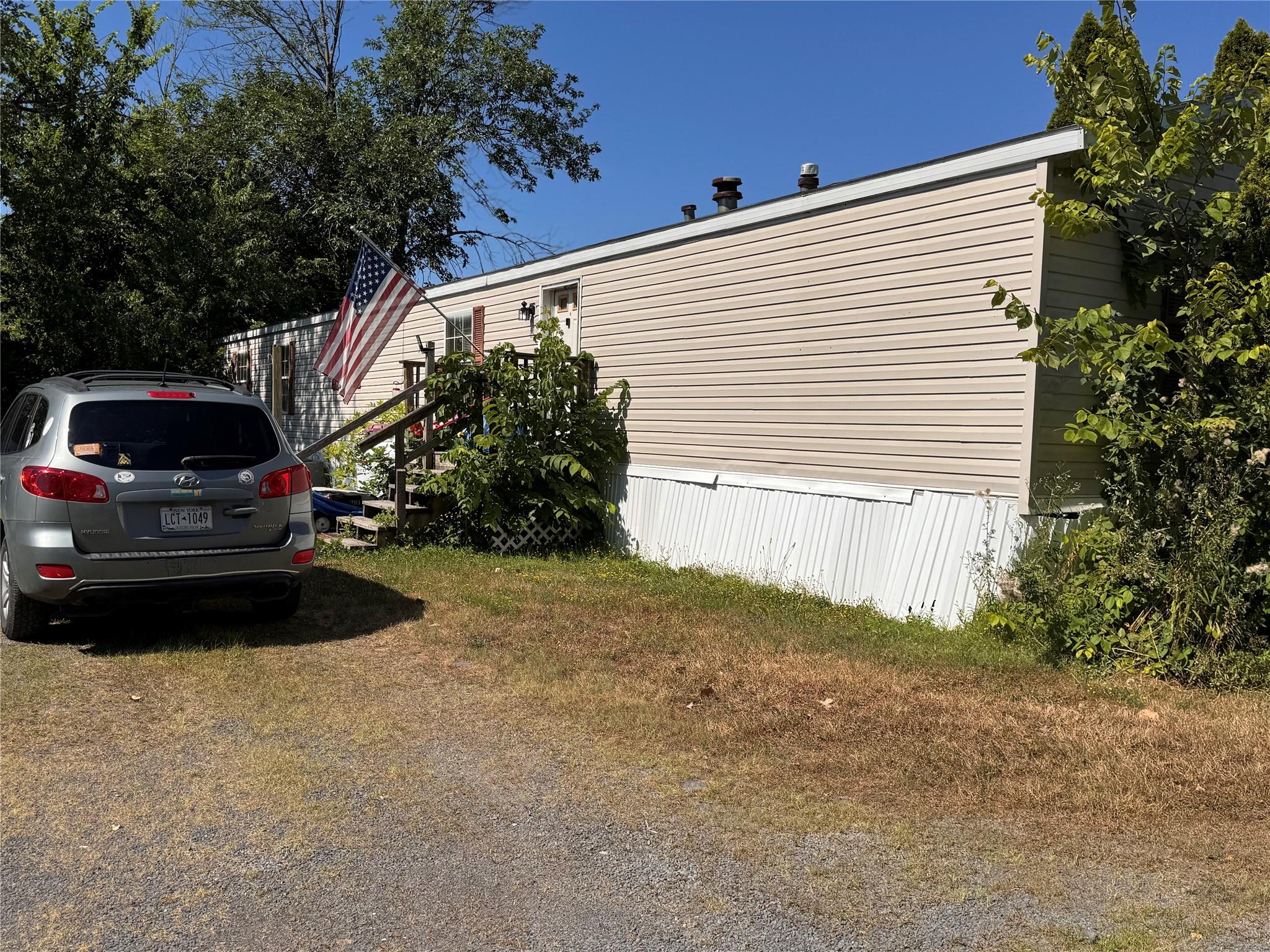 #15 photo, 11559 State Route 9W, Coxsackie , NY 12051