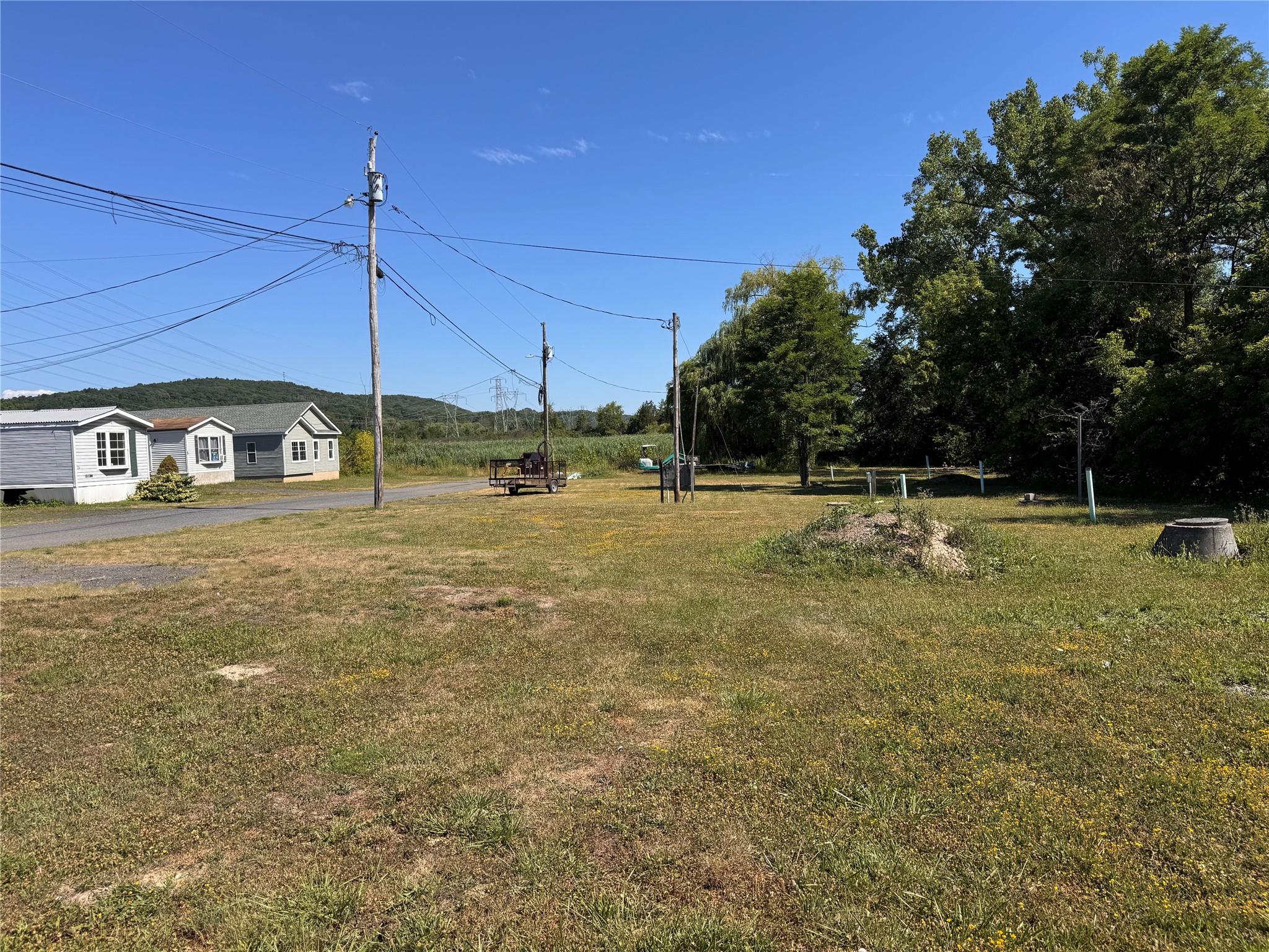 #6 photo, 11559 State Route 9W, Coxsackie , NY 12051