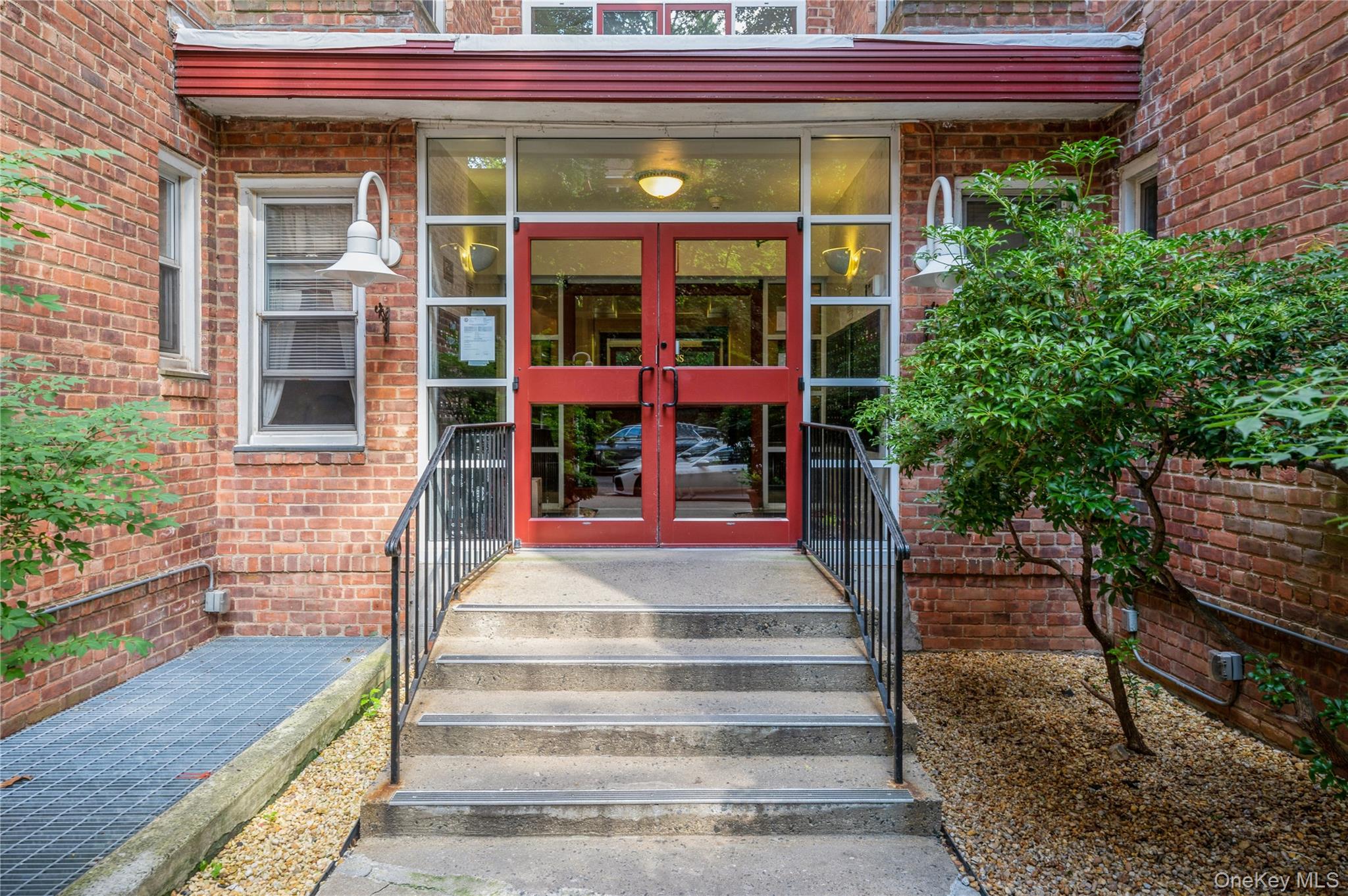 #18 photo, 2 Louisiana Avenue, ブロンクス区 Bronxville , NY 10708