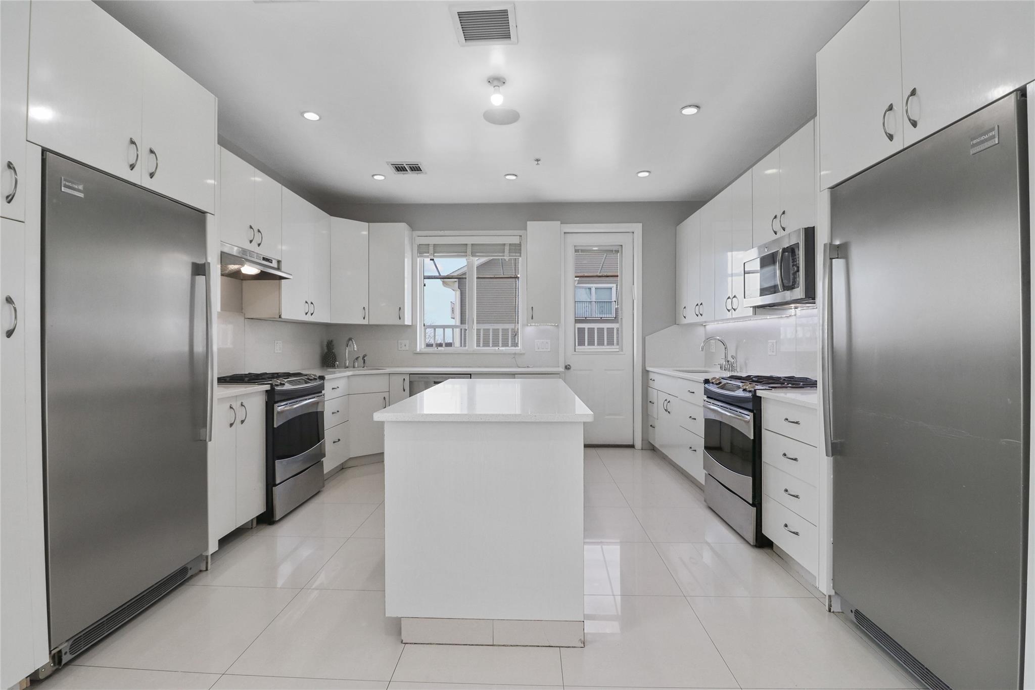 #6 photo, 14 Hamburg Way, Monroe , NY 10950