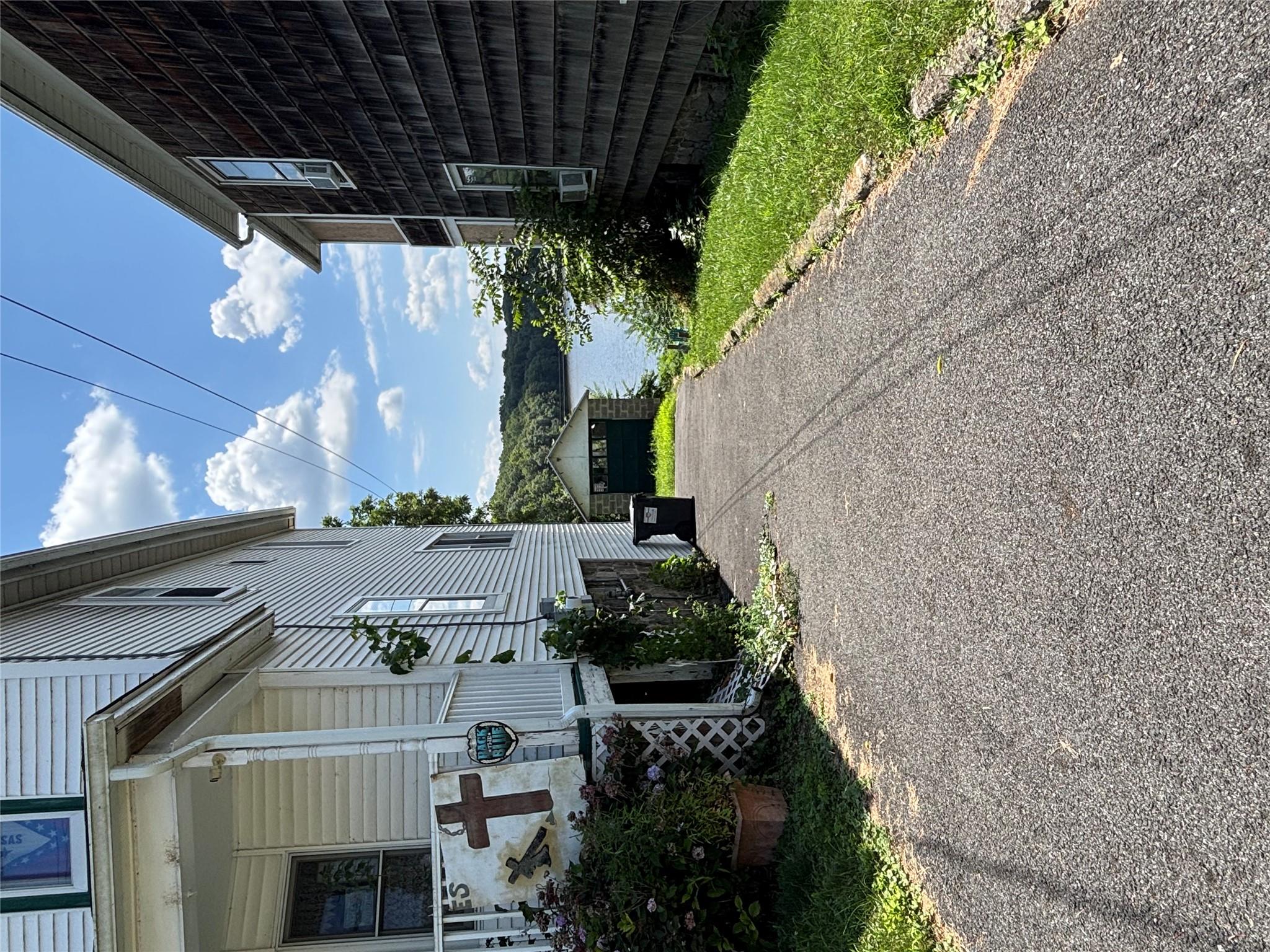 #7 photo, 107 Orchard Street, Walden , NY 12586