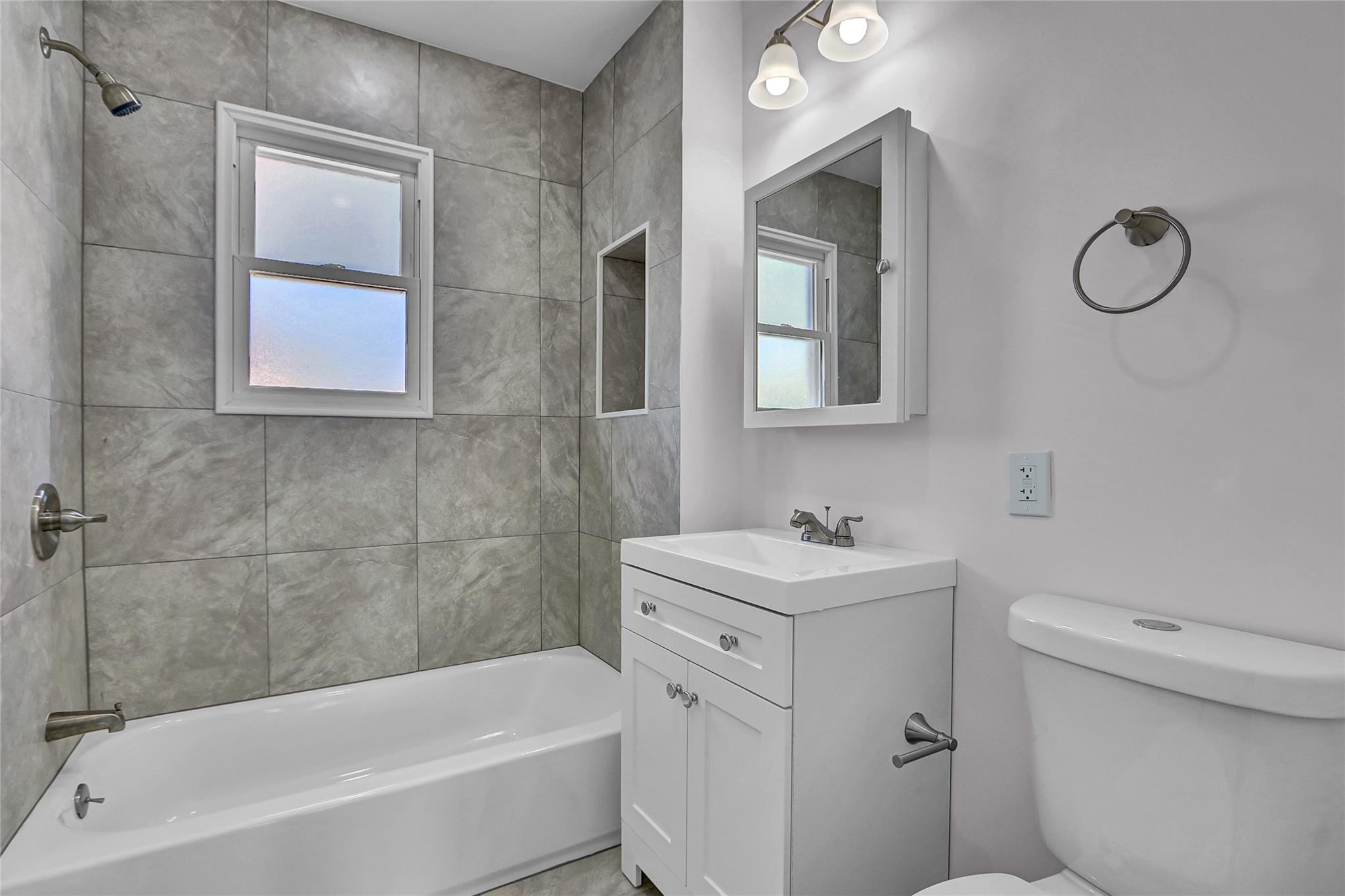 #14 photo, 111-32 116th Street, クイーンズ区 South Ozone Park , NY 11420