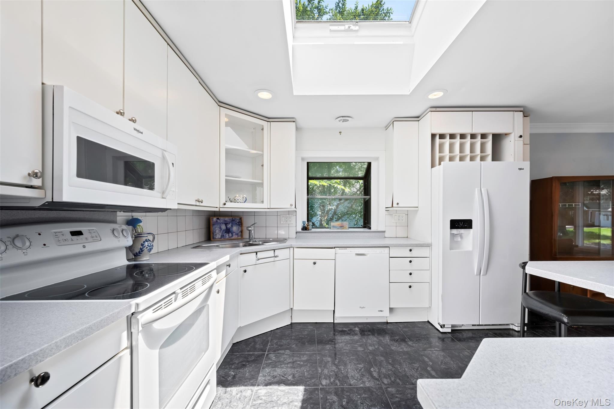 #8 photo, 44 Milland Drive, サフォーク郡 Northport , NY 11768