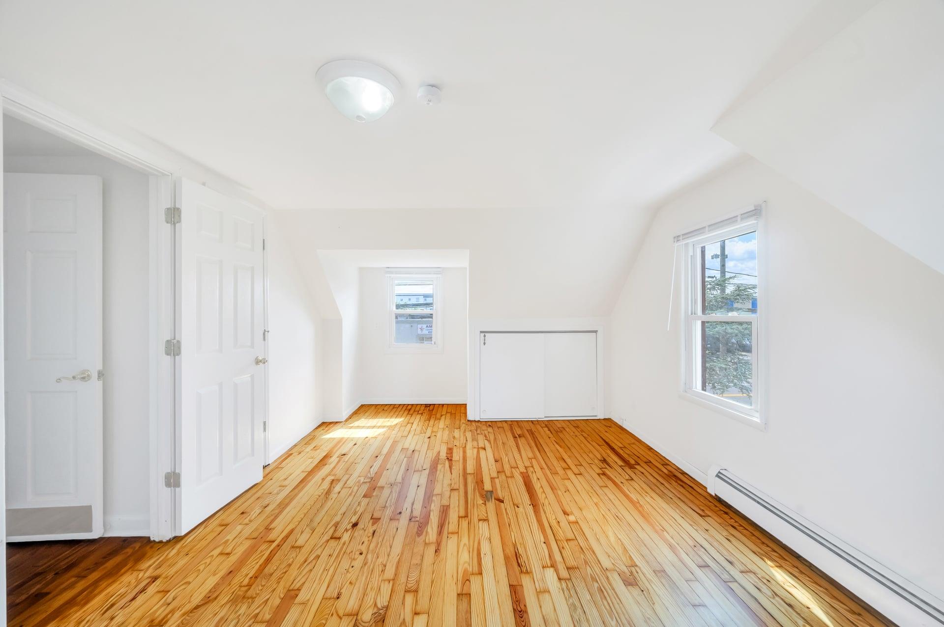 #9 photo, 308 New South Road, ナッソー郡 Hicksville , NY 11801