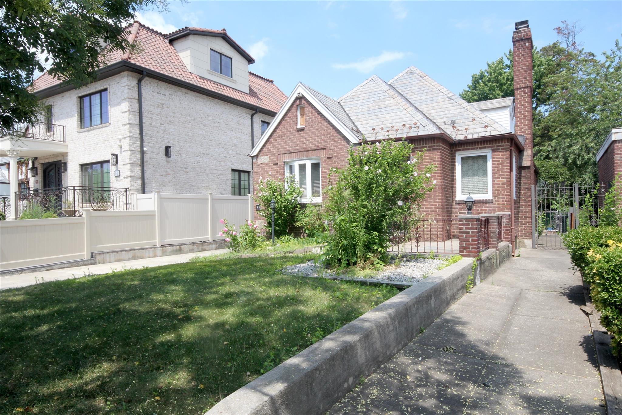 #2 photo, 14433 Coolidge Avenue, クイーンズ区 Briarwood , NY 11435